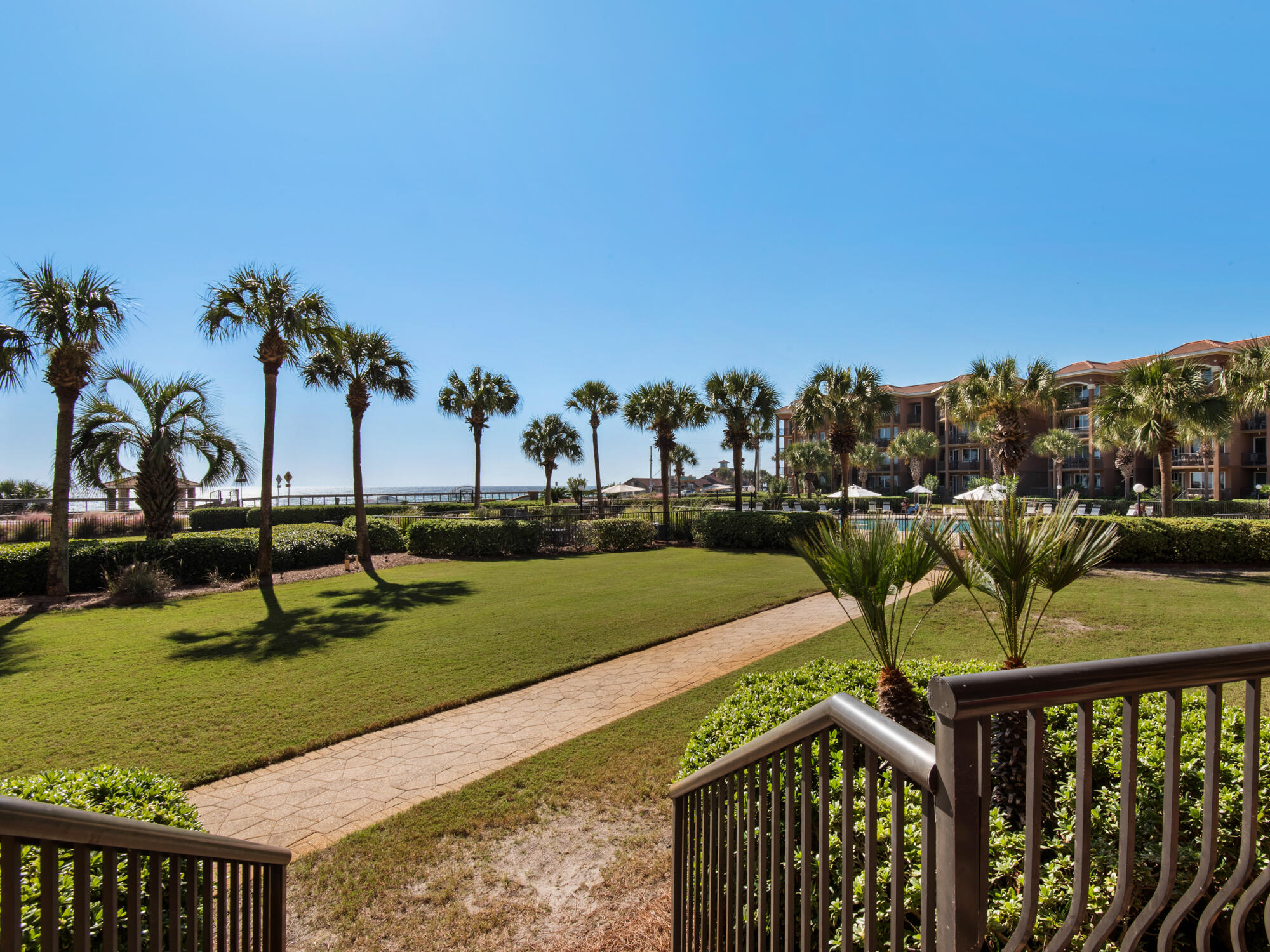 MEDITERRANEA - Residential