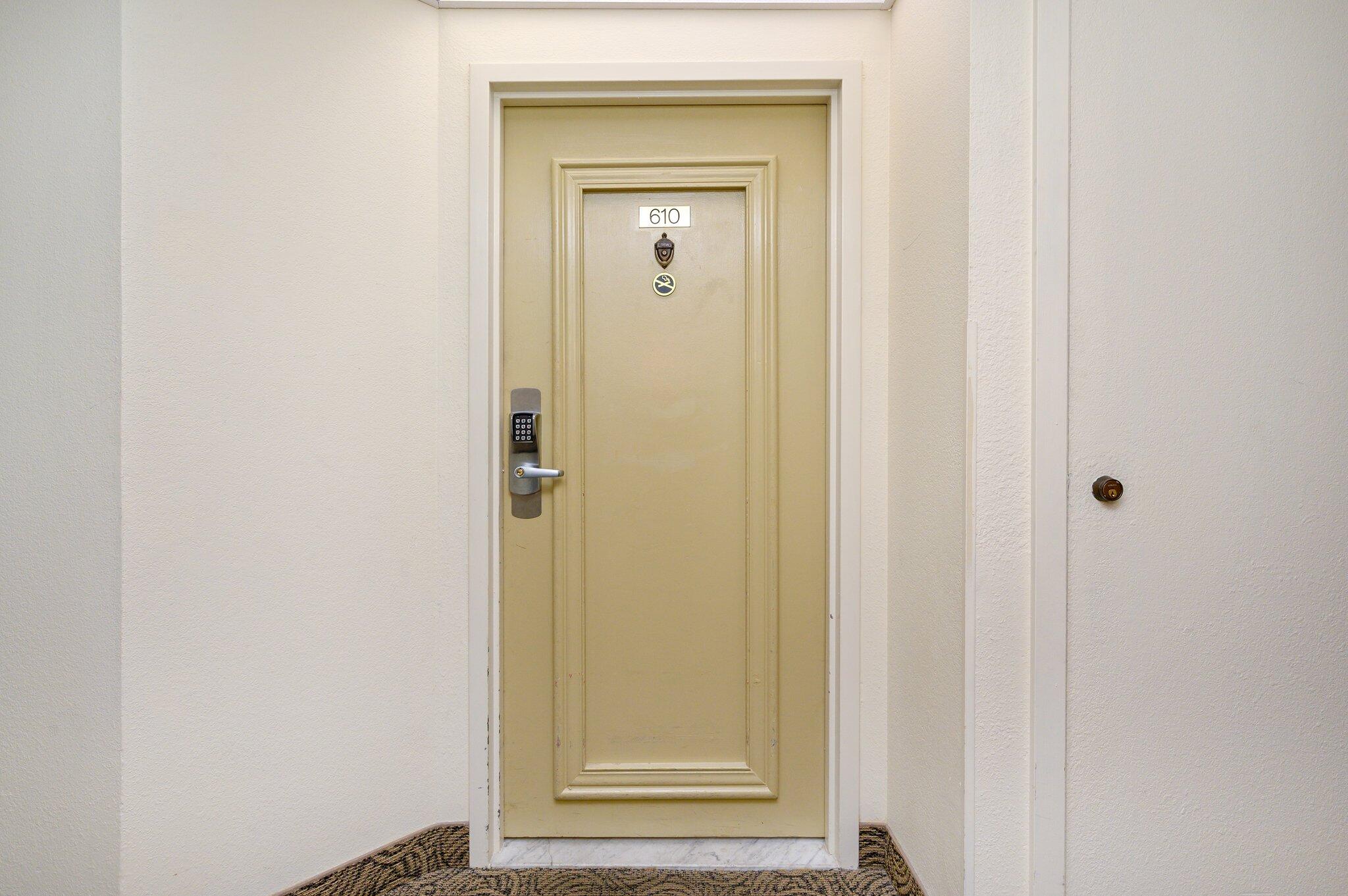 DESTIN SURFSIDE CONDO - Residential