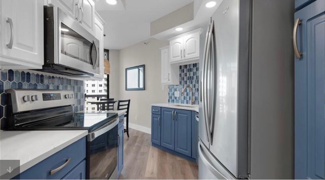 DESTIN SURFSIDE CONDO - Residential