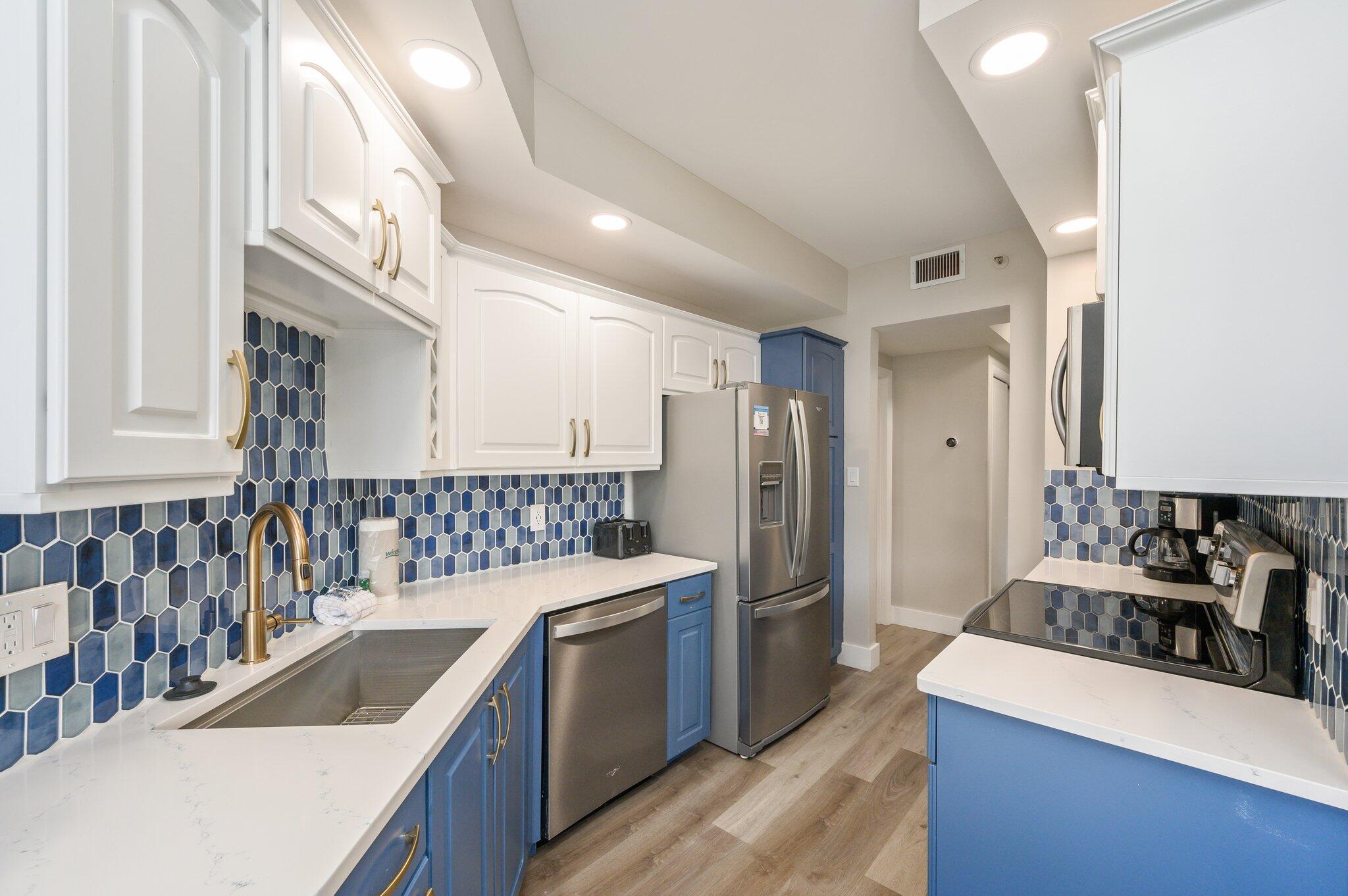 DESTIN SURFSIDE CONDO - Residential