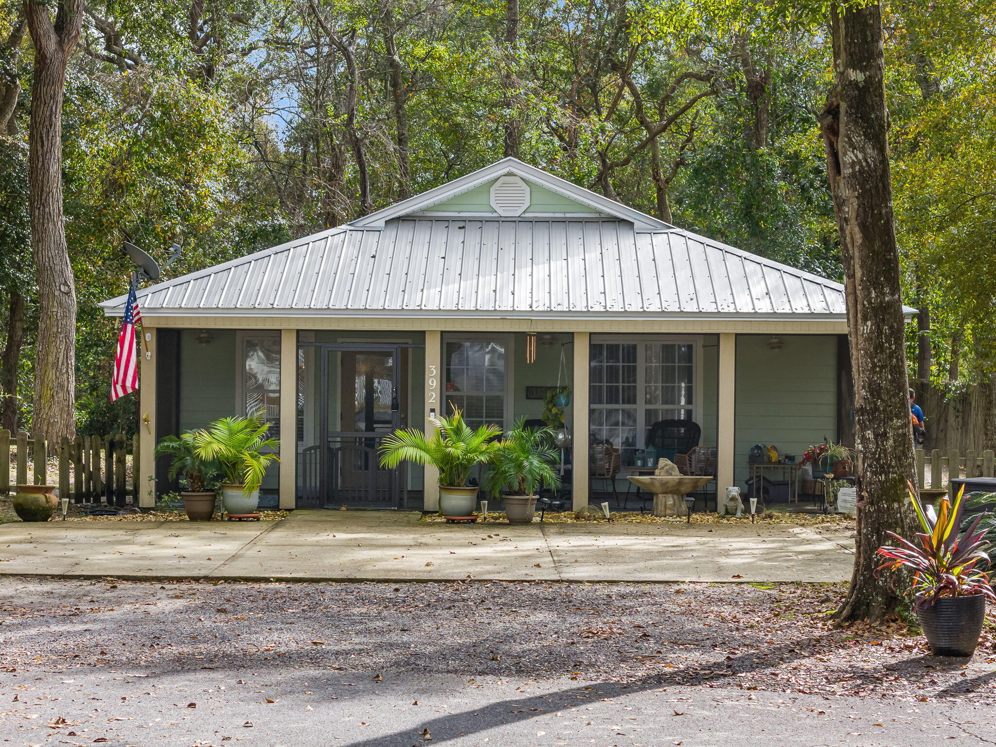 MAGNOLIA BAYE - Residential