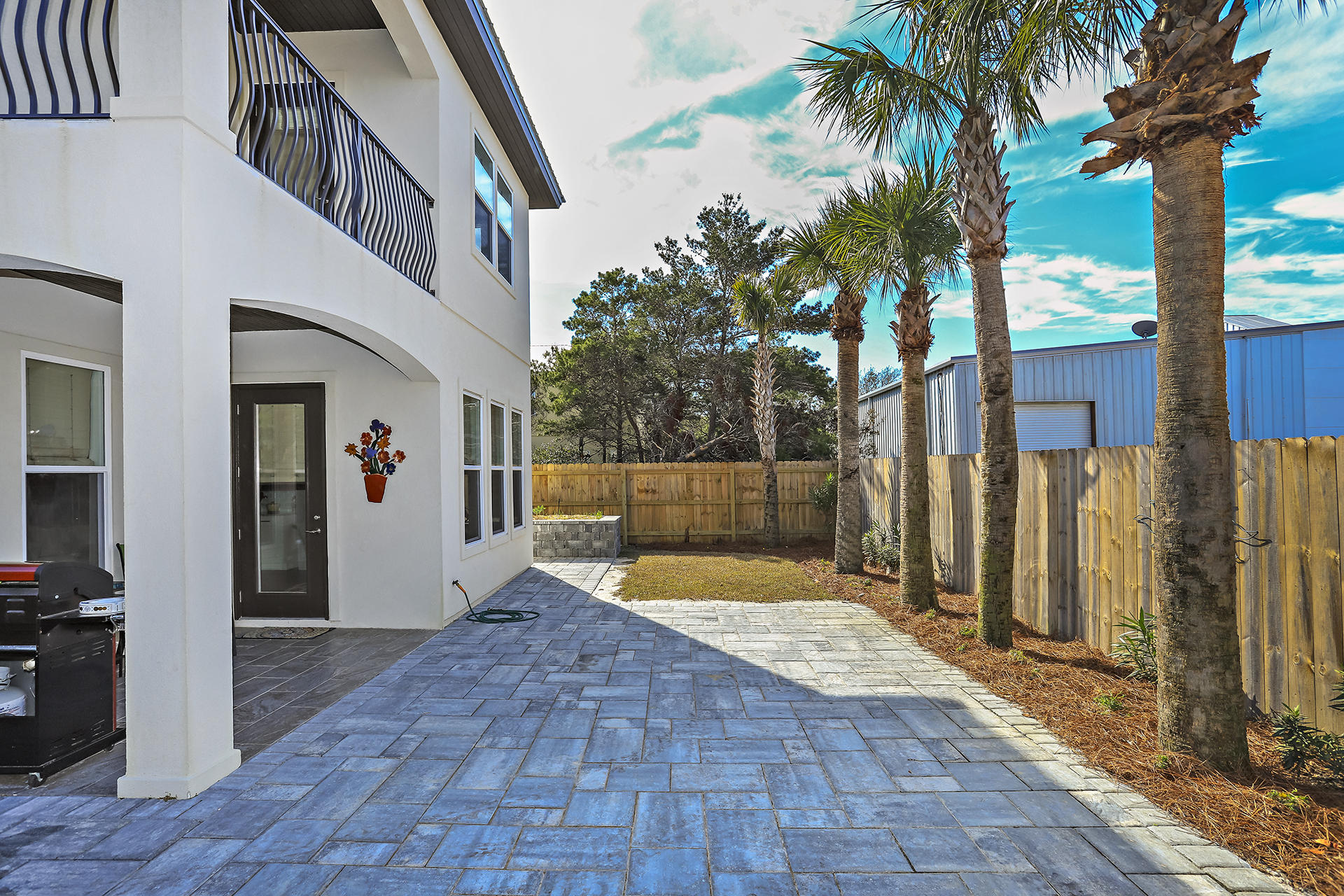 FRANGISTA BEACH 2ND ADDN - Residential