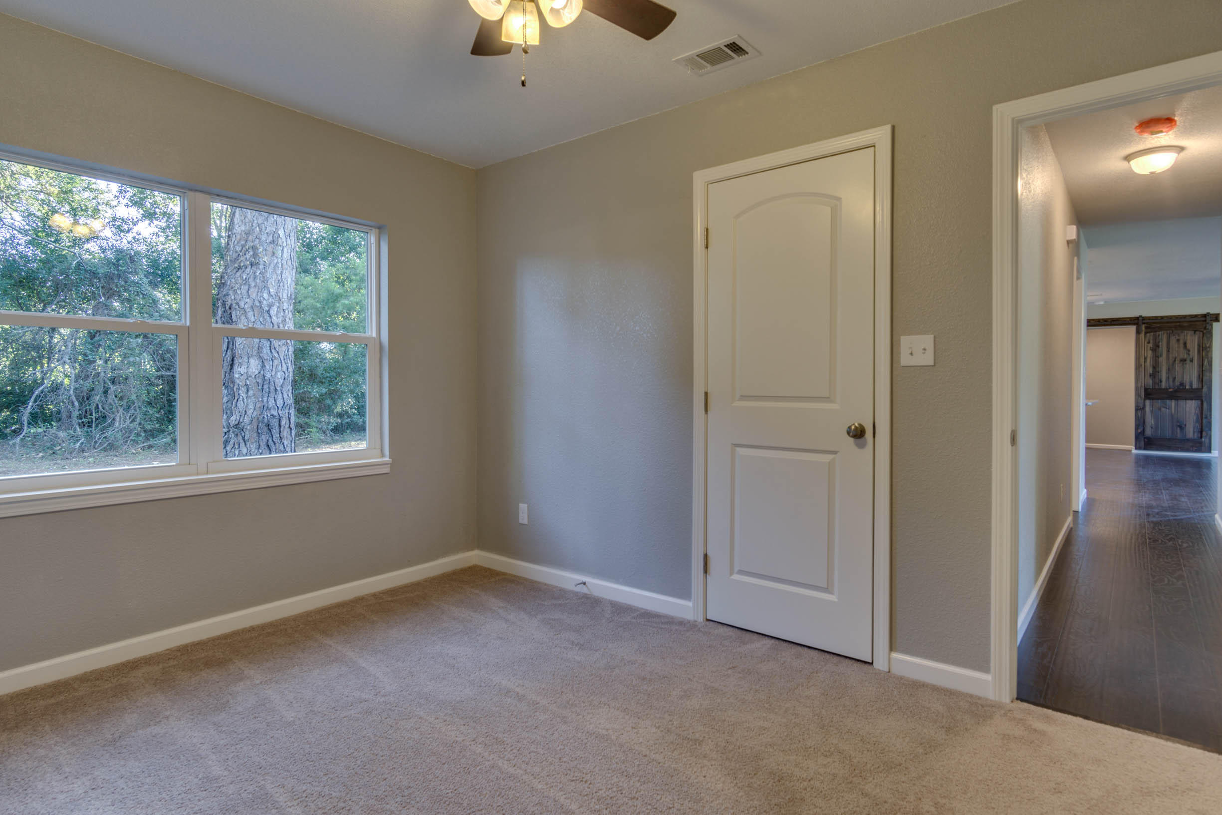 GARNIERS BEACH 6TH - Residential