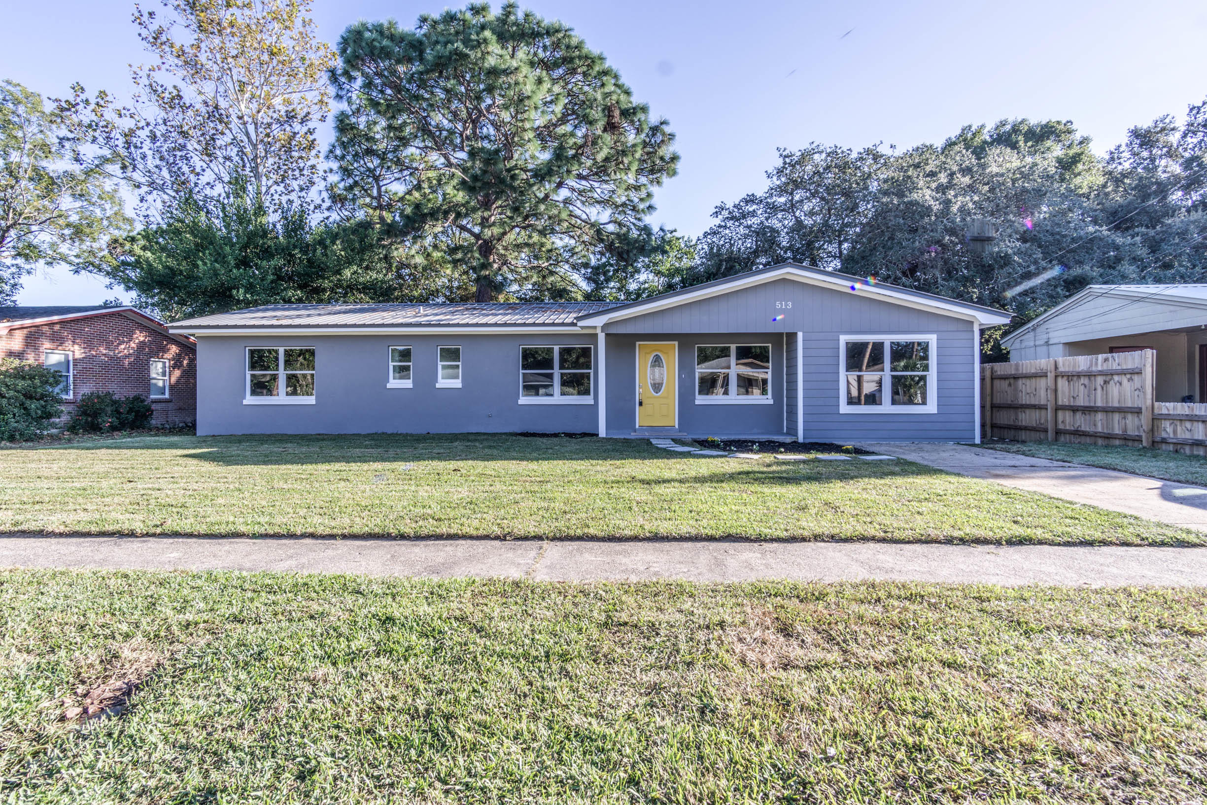 GARNIERS BEACH 6TH - Residential