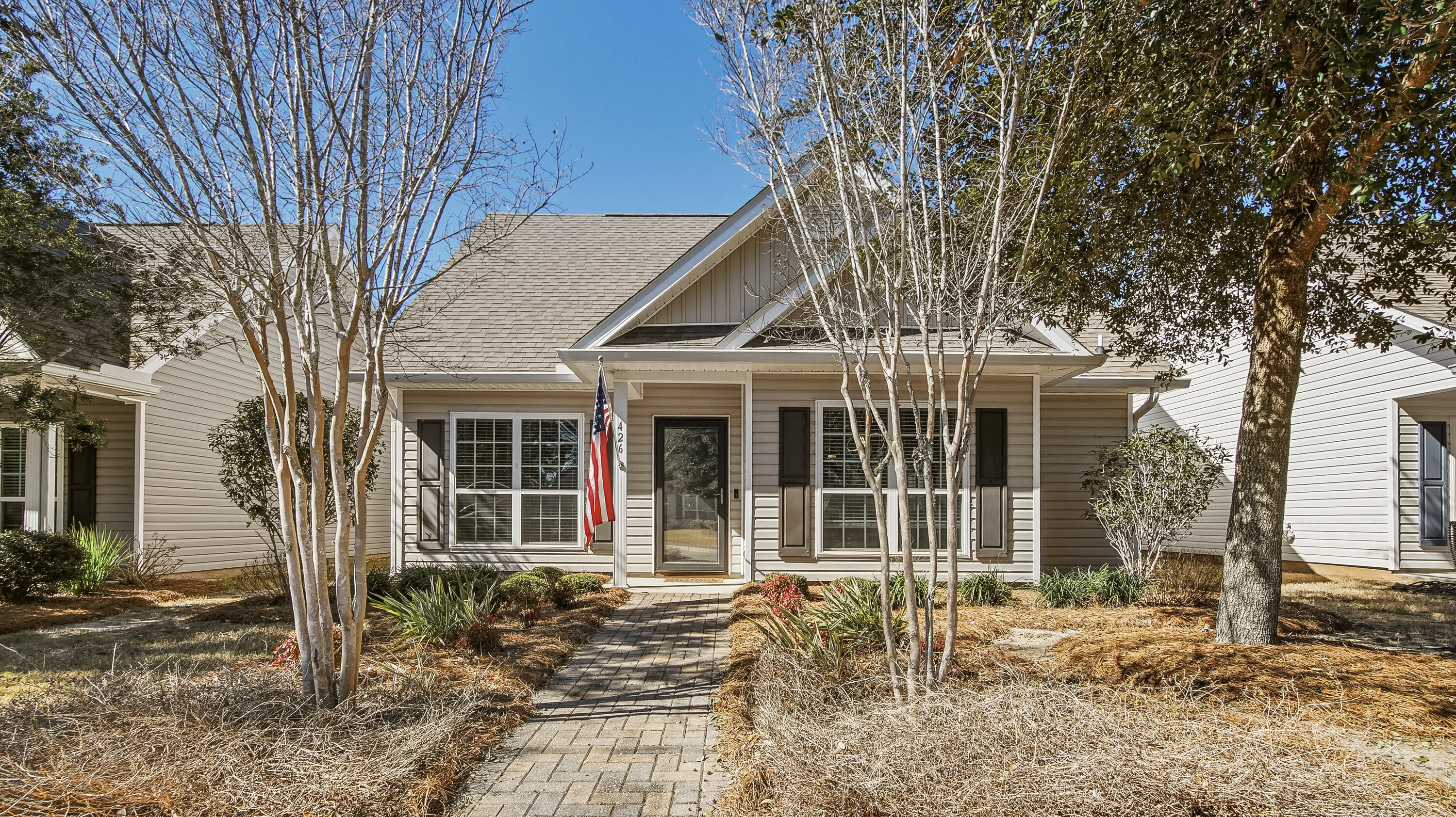 HAMMOCK BAY - Residential