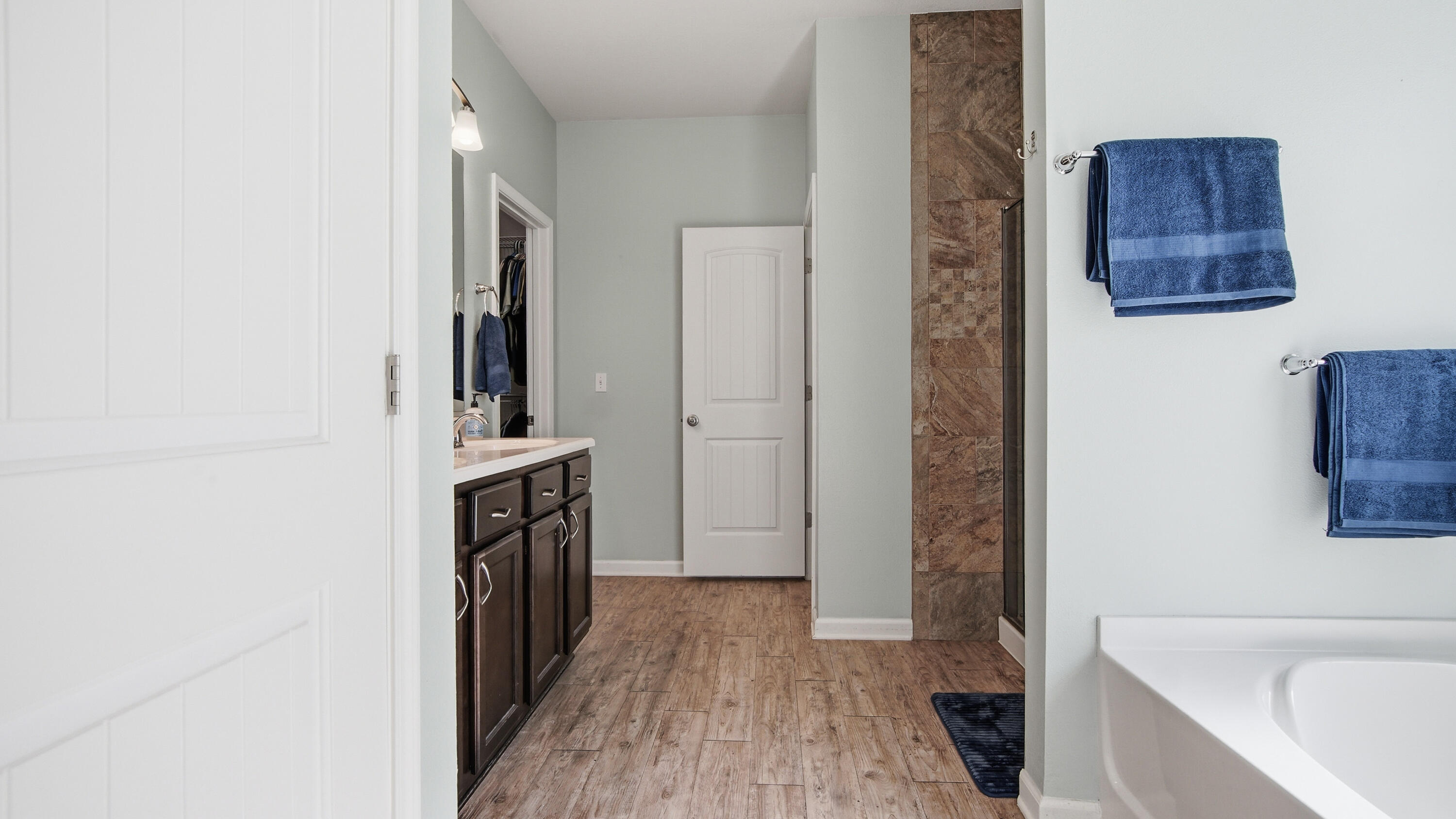 HAMMOCK BAY - Residential