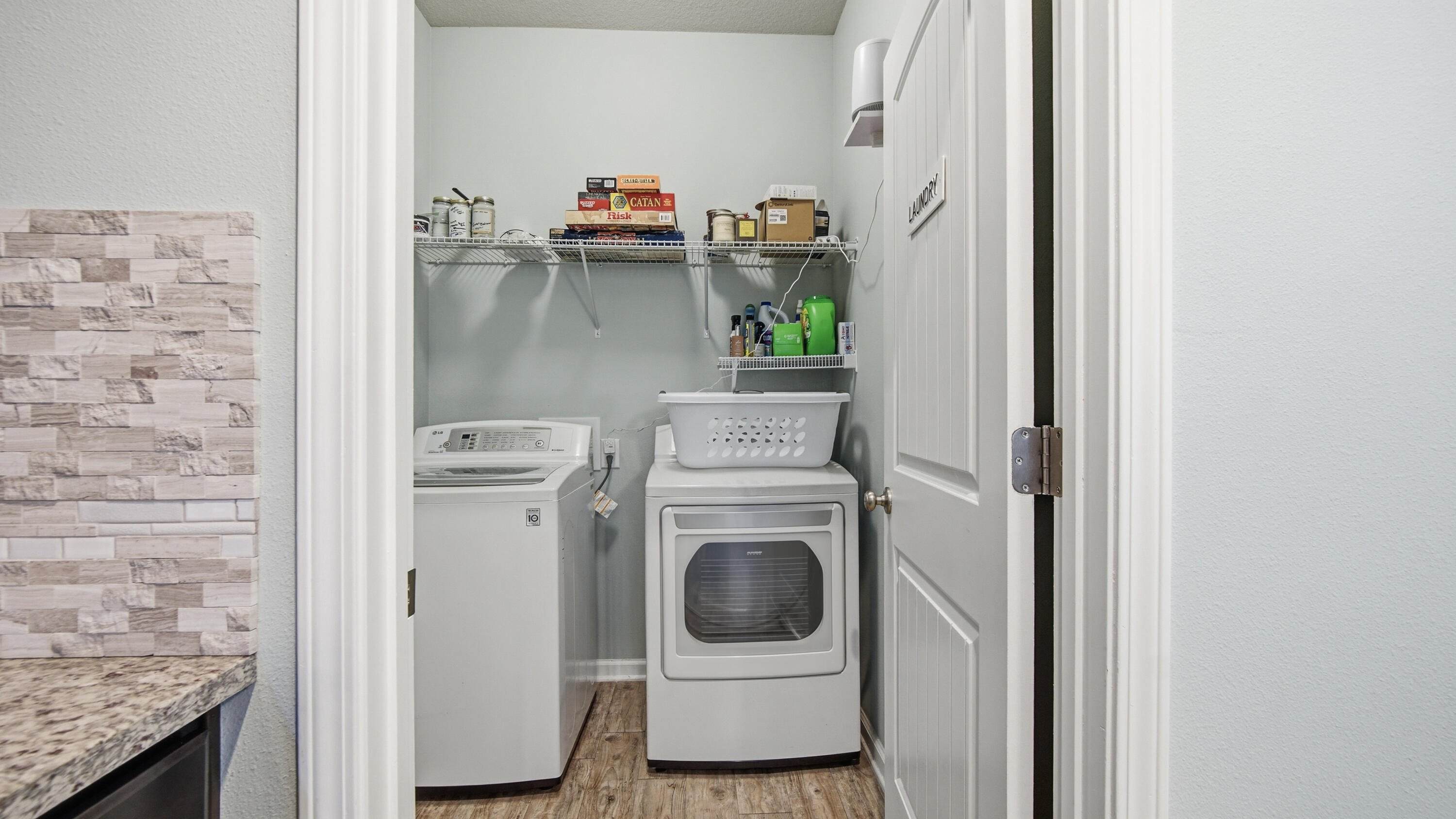 HAMMOCK BAY - Residential