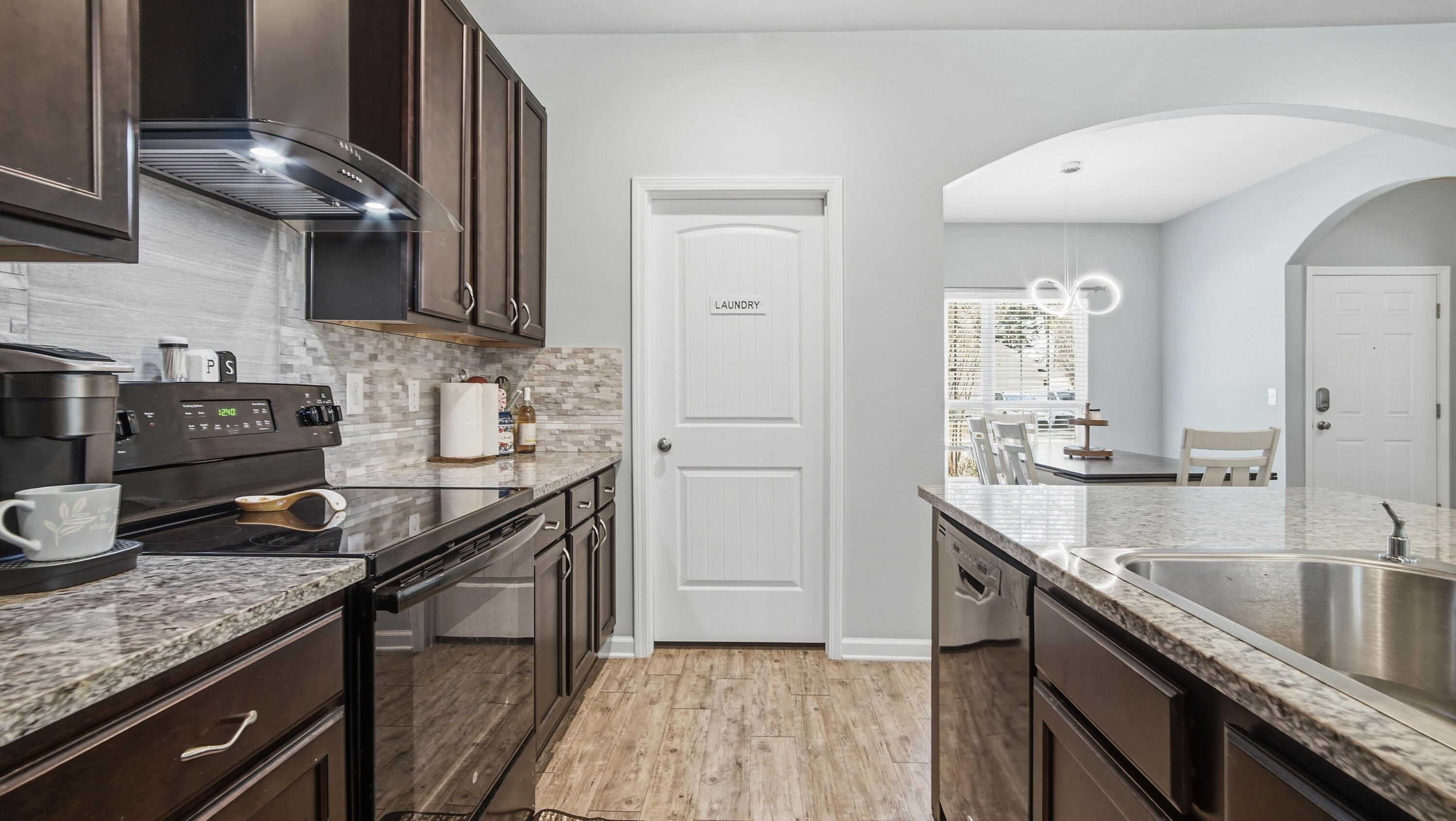 HAMMOCK BAY - Residential