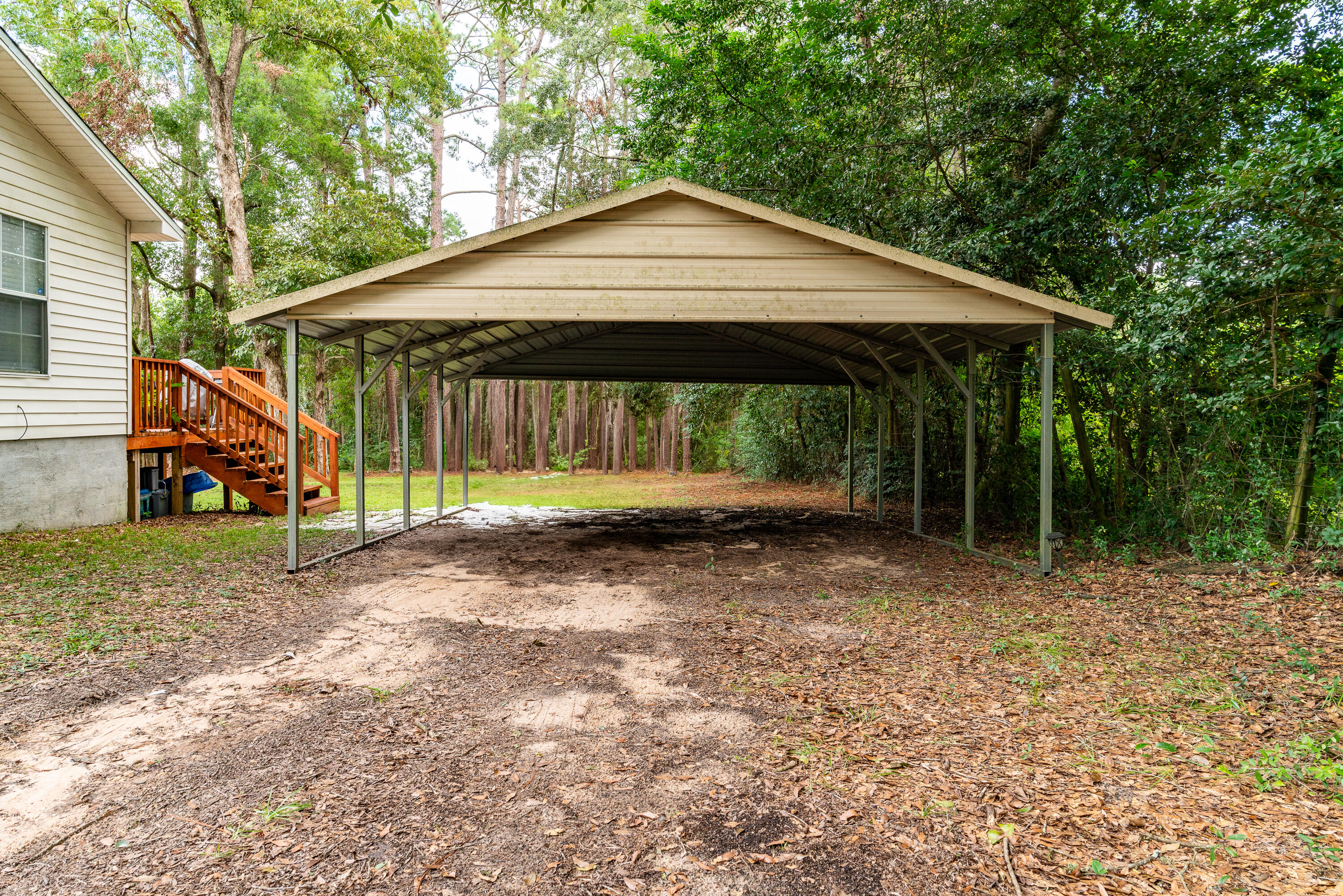 MORRIS ADDN TO CRESTVIEW - Residential