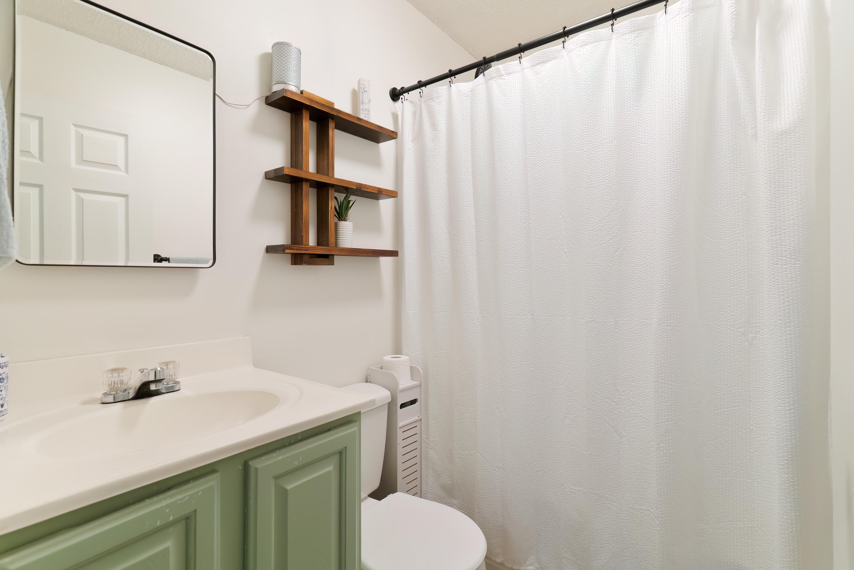 MORRIS ADDN TO CRESTVIEW - Residential