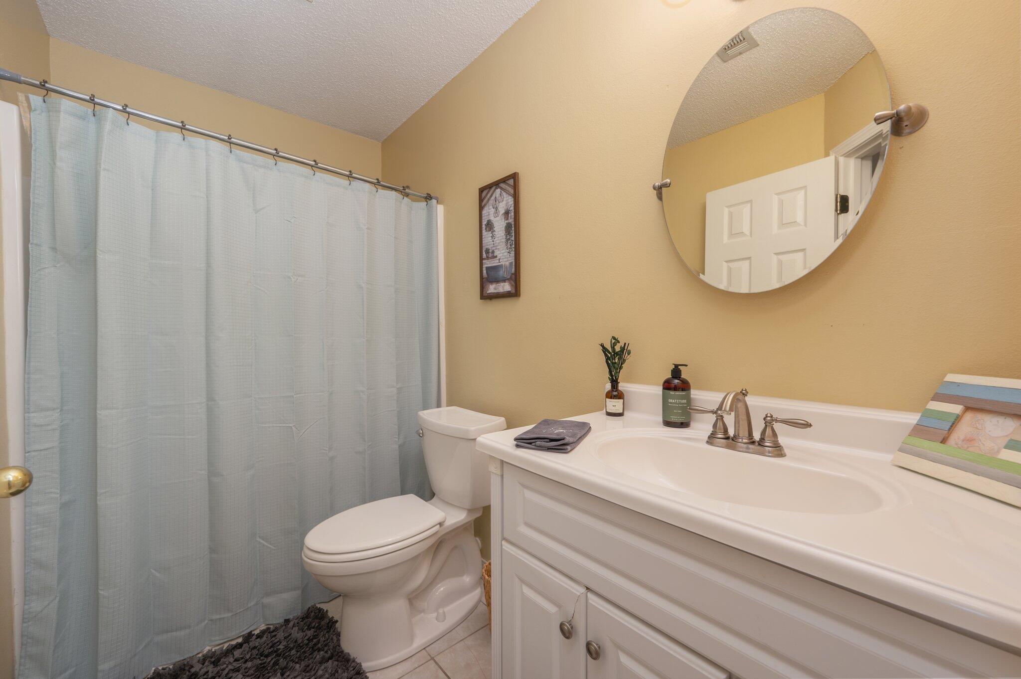 RIVERCHASE S/D PH 3 - Residential