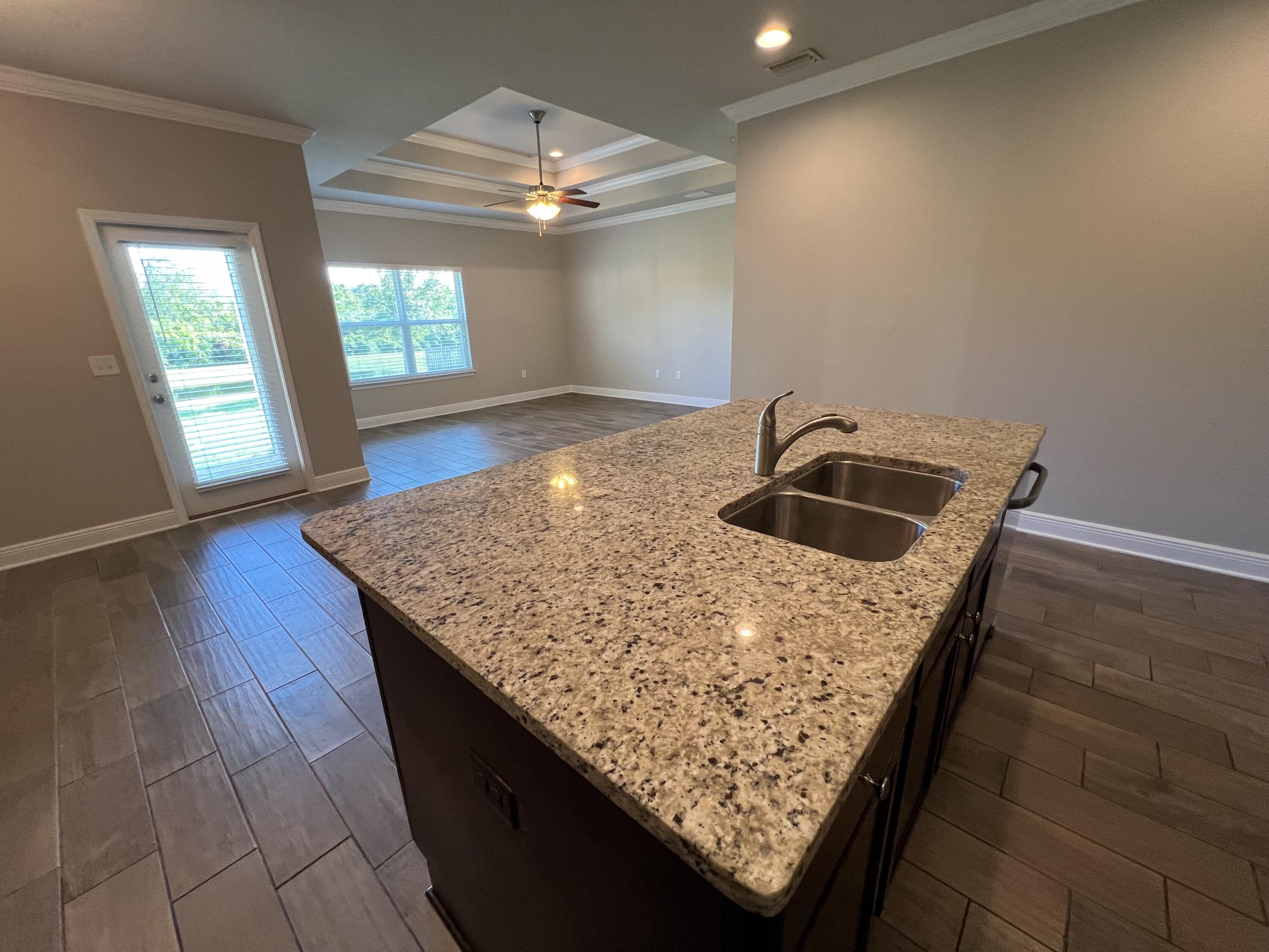 HAMMOCK BAY - Residential Lease