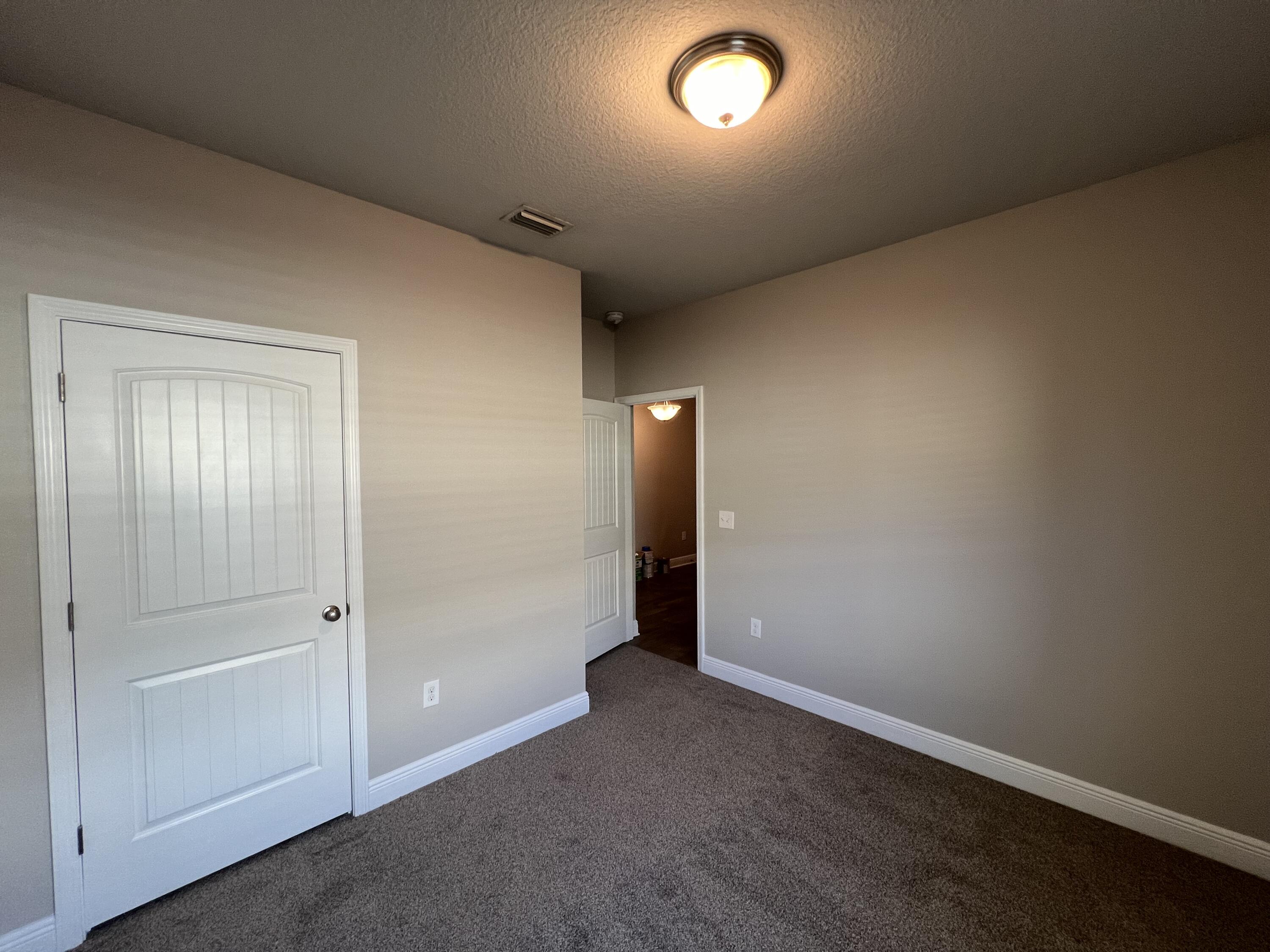 HAMMOCK BAY - Residential Lease