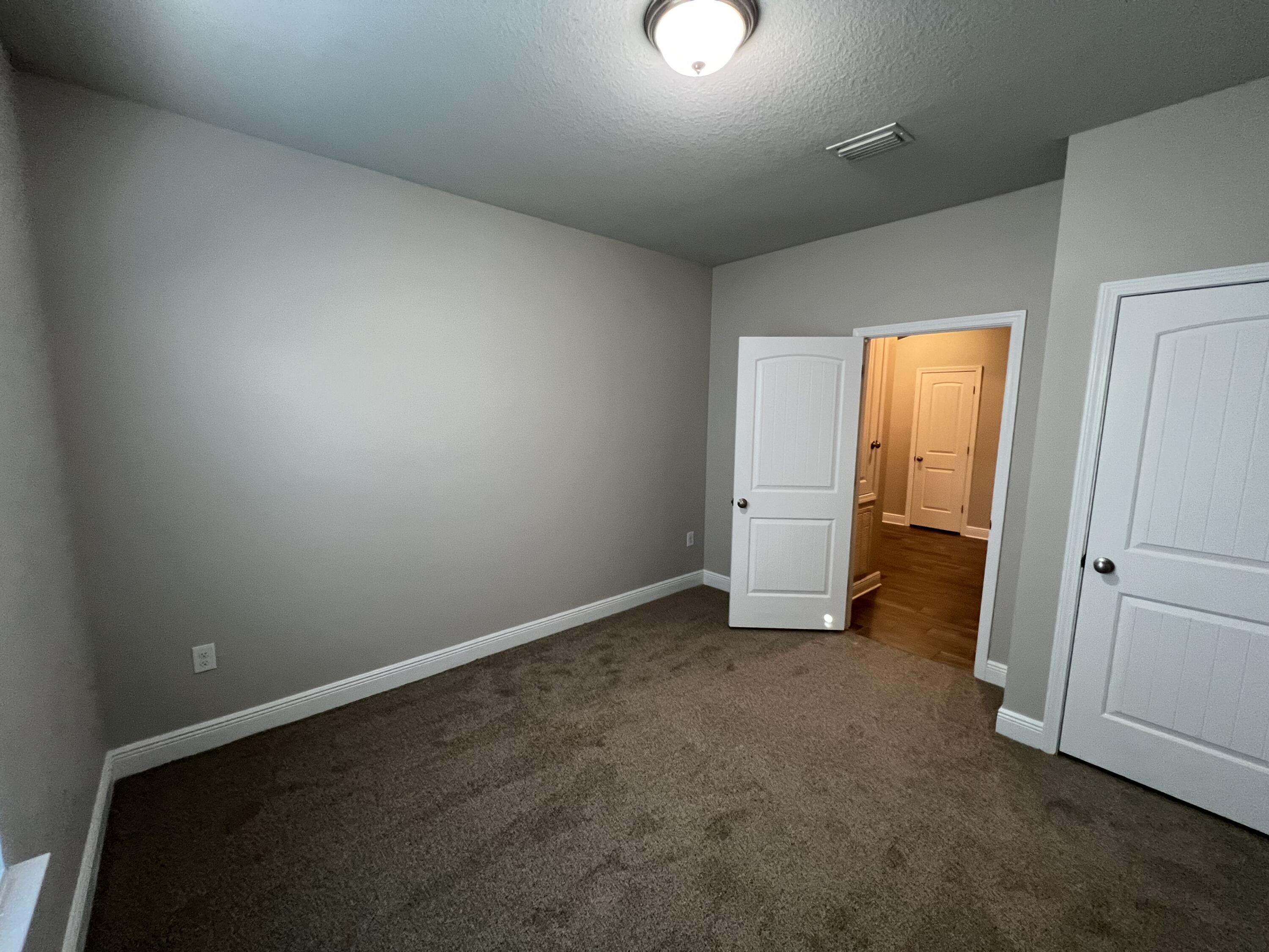 HAMMOCK BAY - Residential Lease