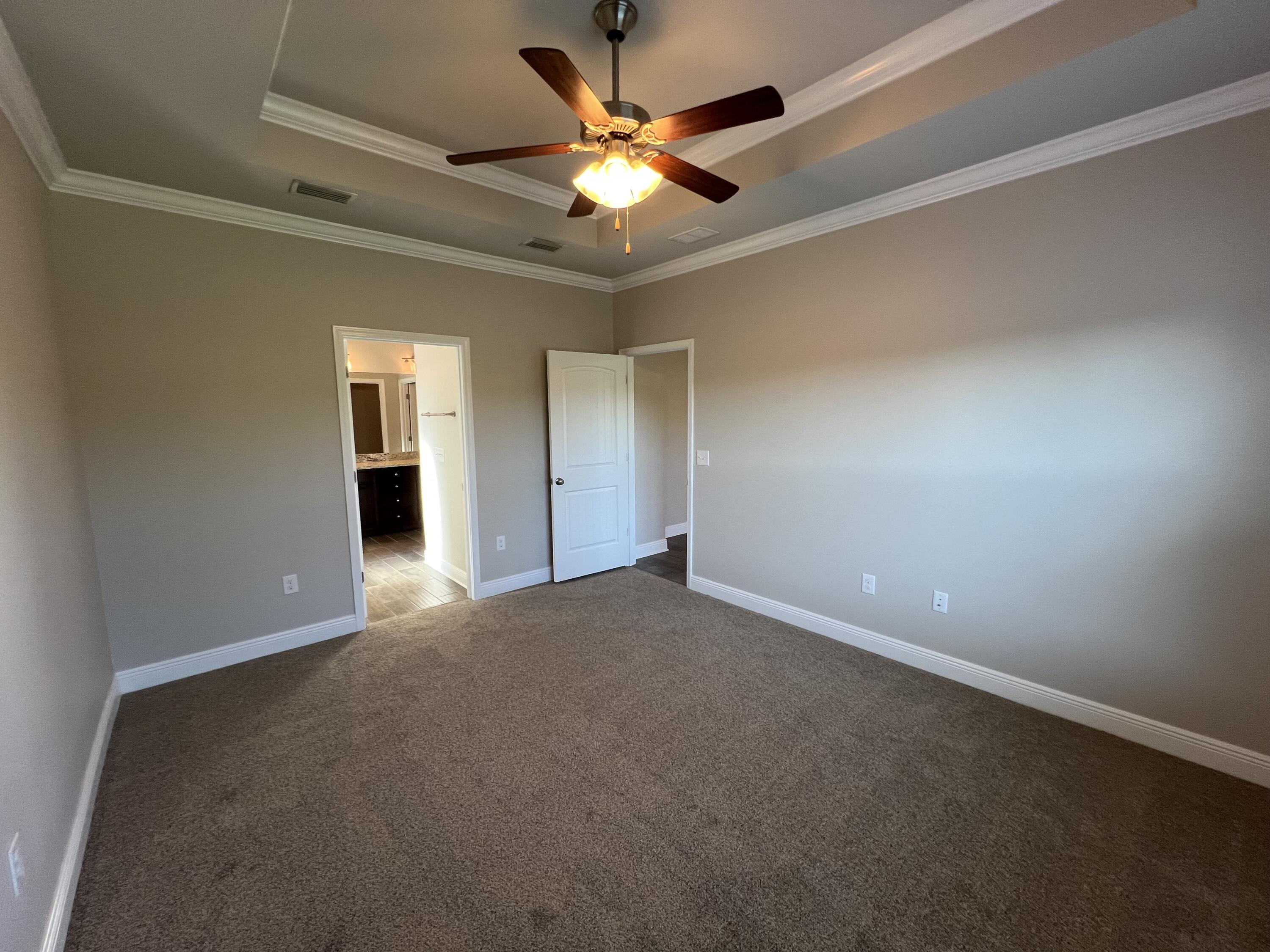 HAMMOCK BAY - Residential Lease