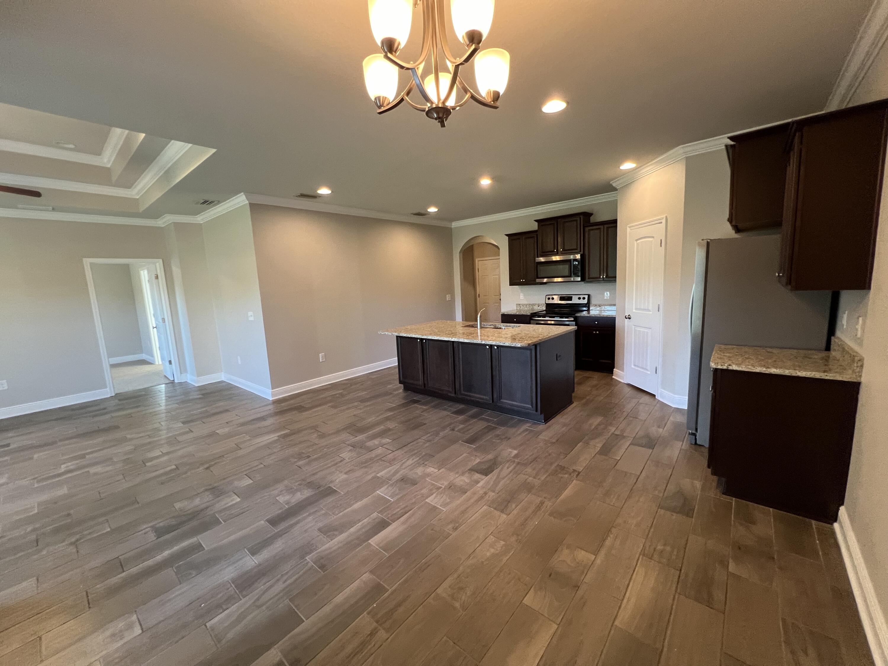 HAMMOCK BAY - Residential Lease