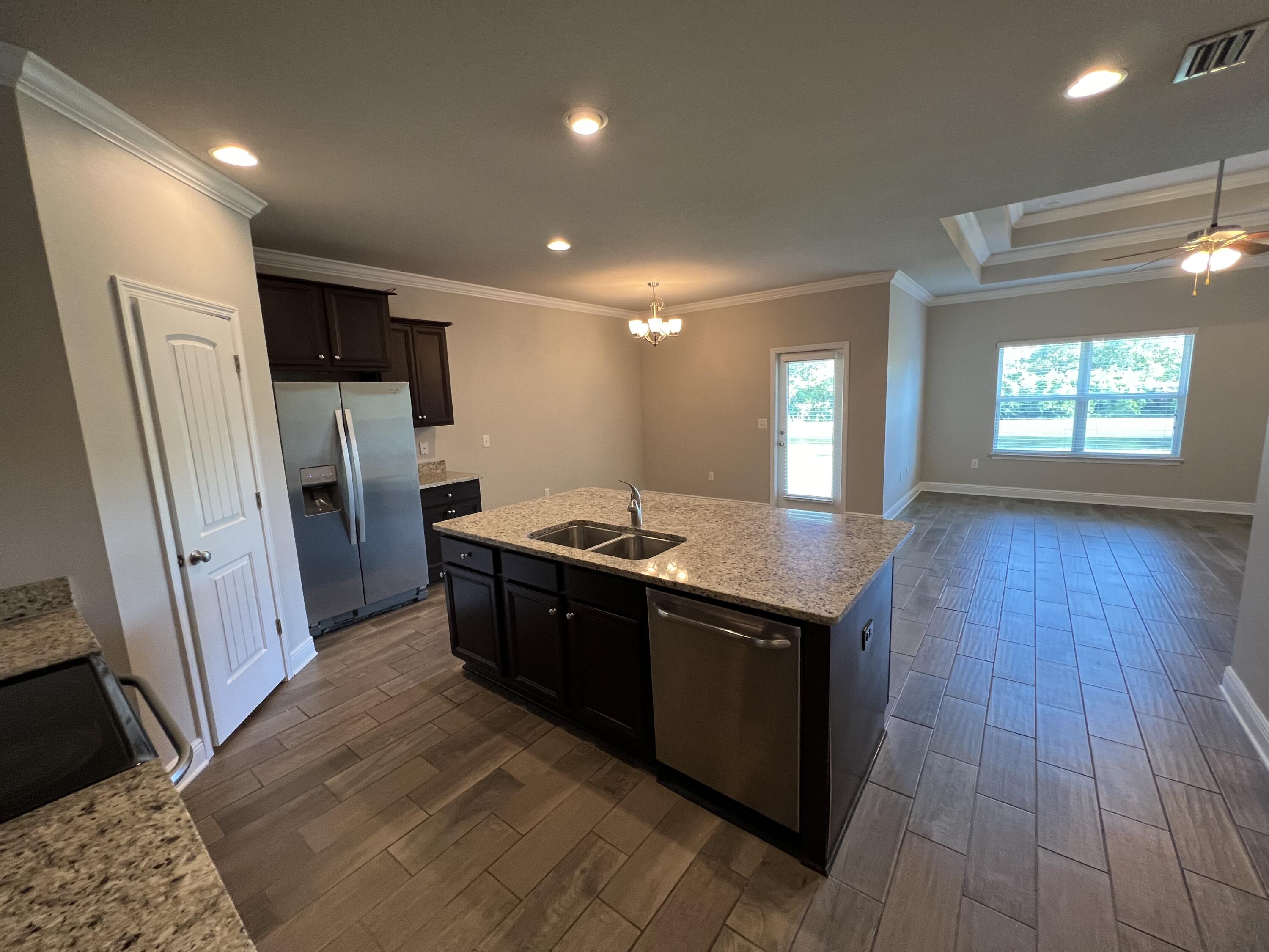 HAMMOCK BAY - Residential Lease