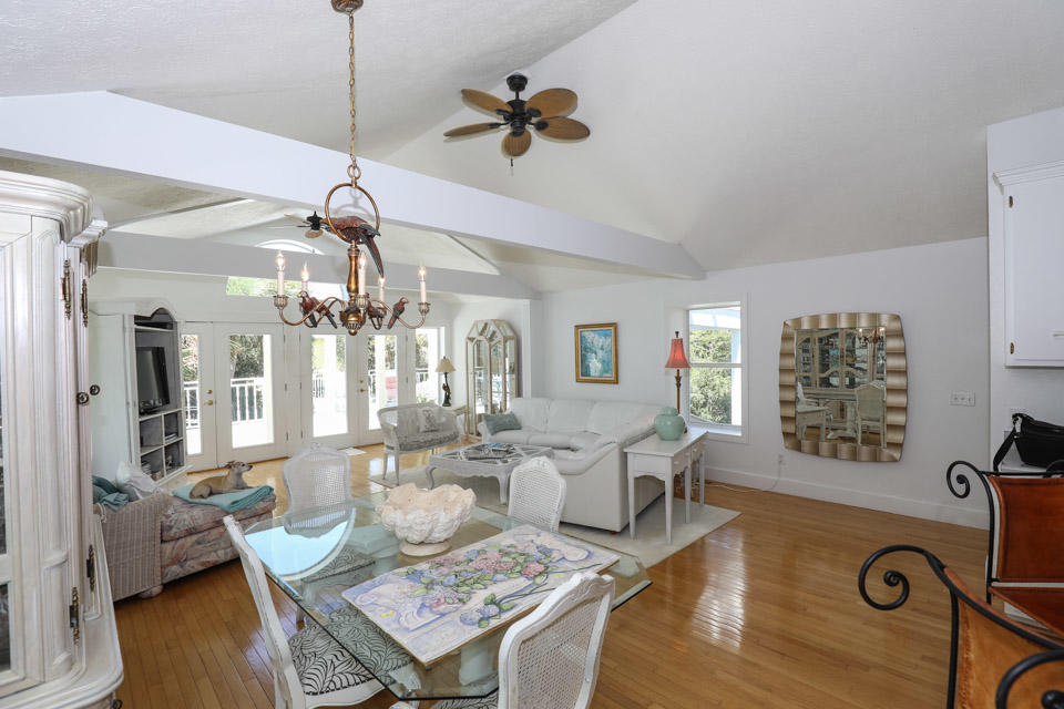 SEABREEZE - Residential