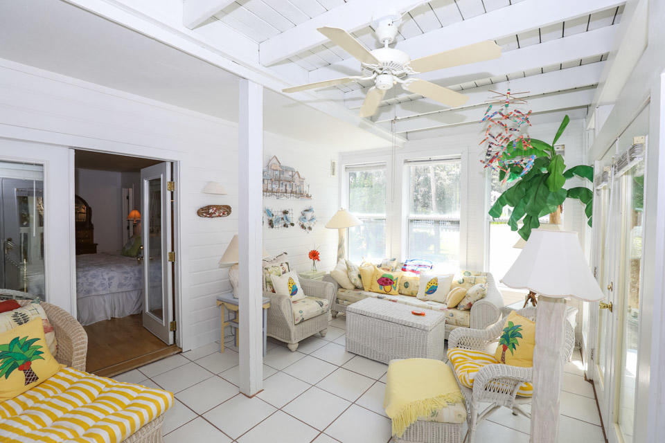 SEABREEZE - Residential