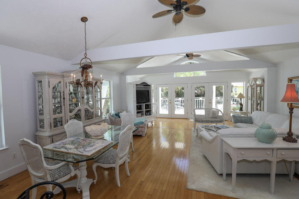 SEABREEZE - Residential