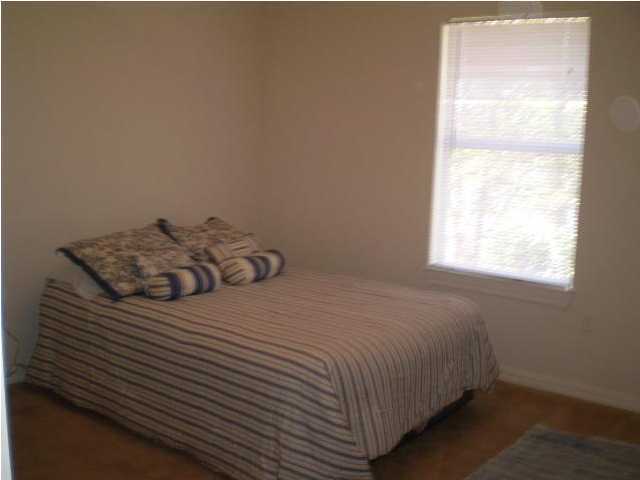 CREEKSIDE - Residential Lease