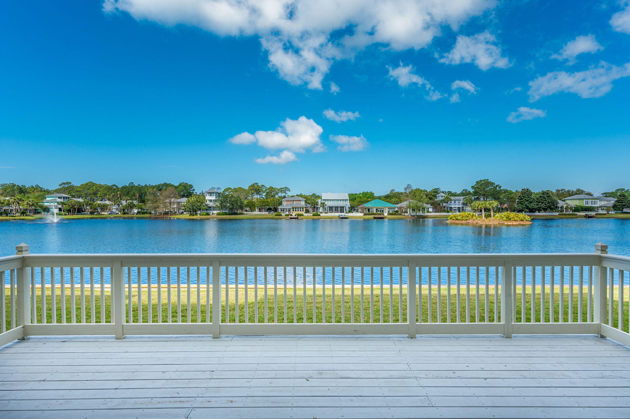 CRYSTAL COVE - Residential