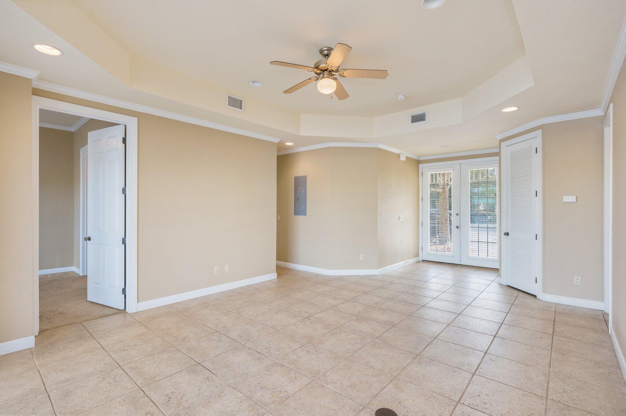 CRYSTAL COVE - Residential