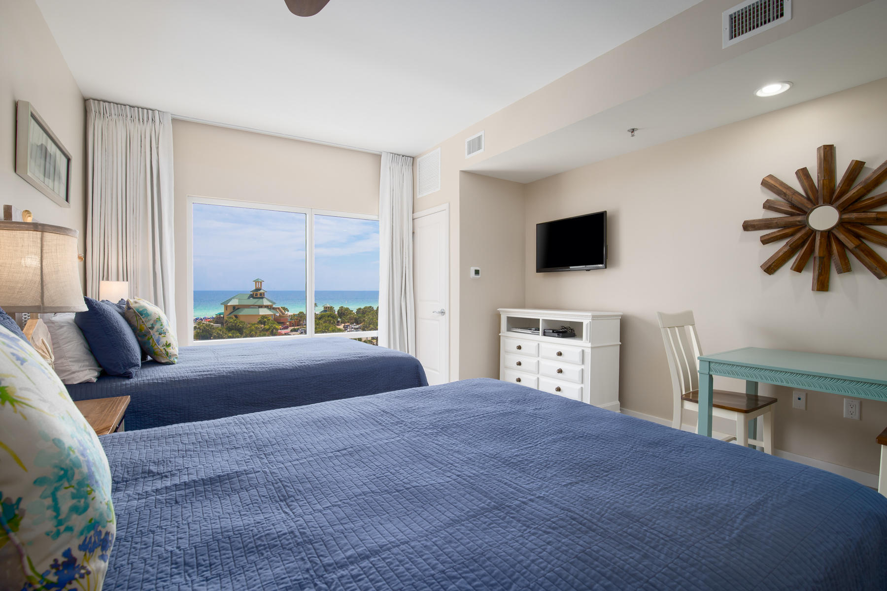 LUAU II - Residential