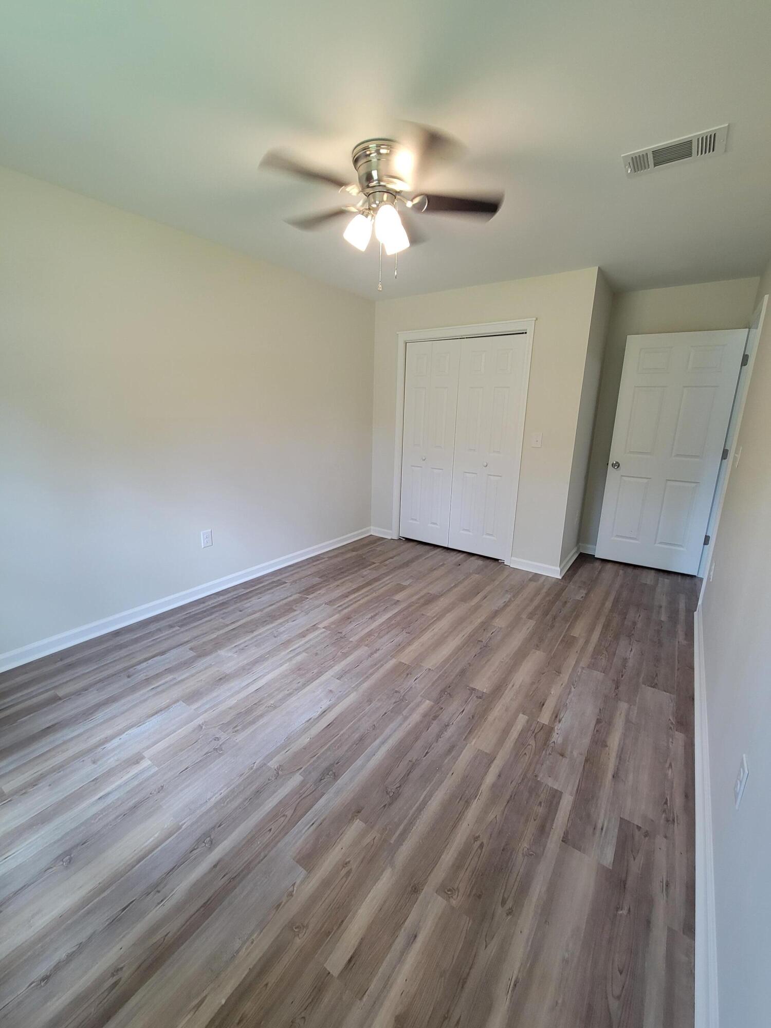 OAKWOOD HILLS UNIT 3 - Residential