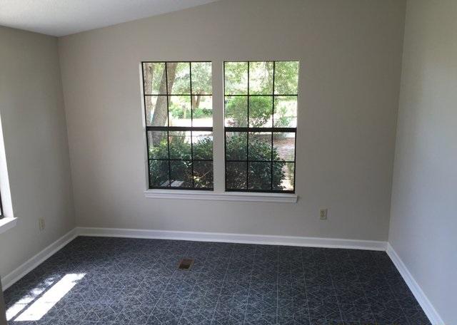 CRESCENT SHORES - Residential