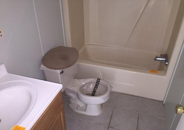 CRESCENT SHORES - Residential