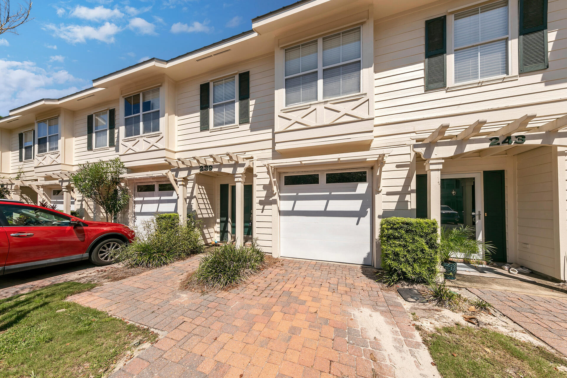 OLD BAY VILLAGE PHASE 1 - Residential