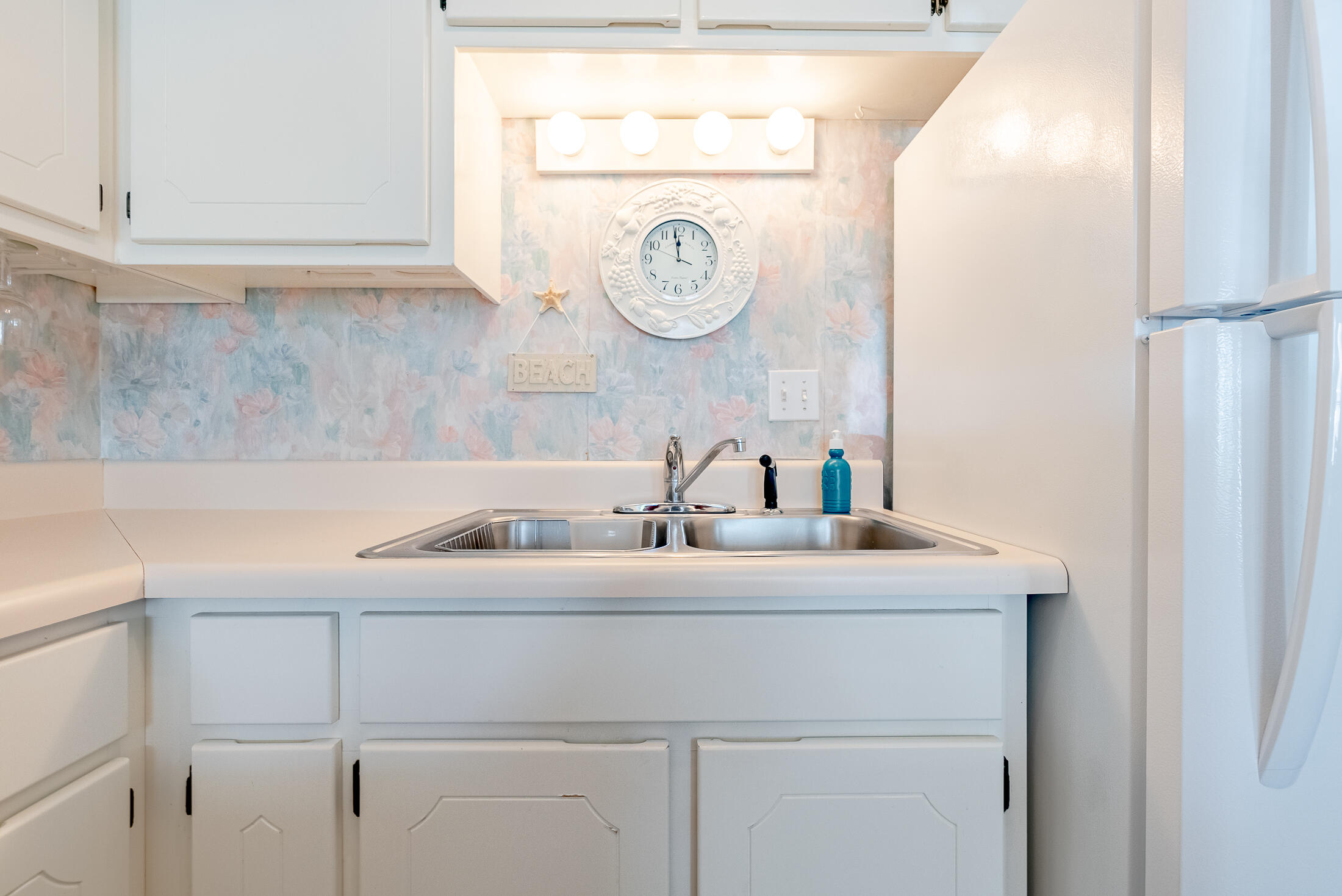 PEACHTREE PLACE 1 CONDO - Residential