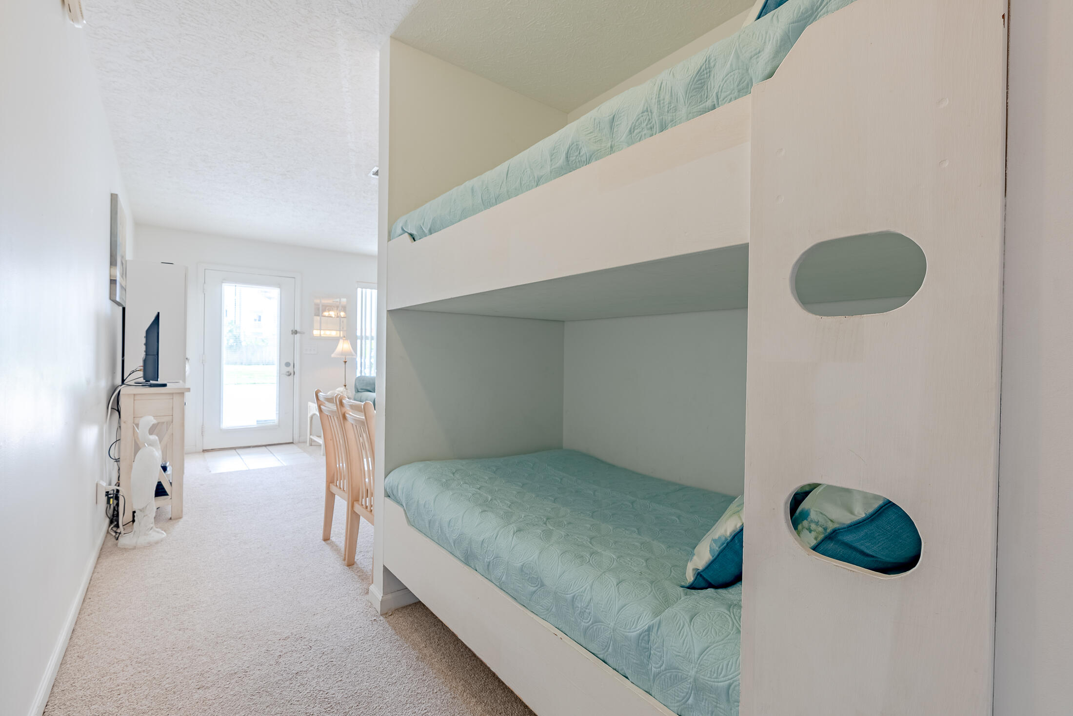 PEACHTREE PLACE 1 CONDO - Residential