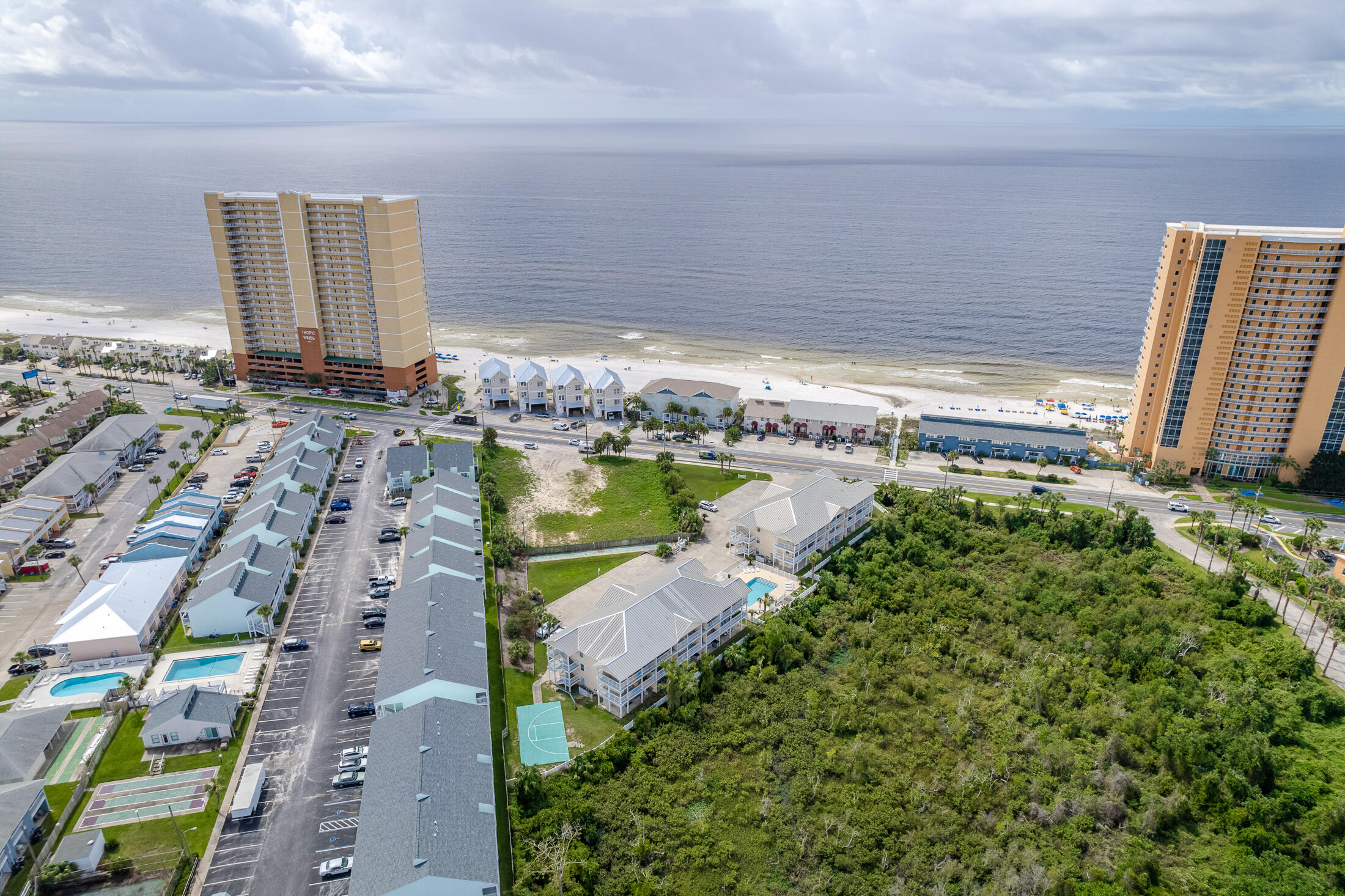 PEACHTREE PLACE 1 CONDO - Residential