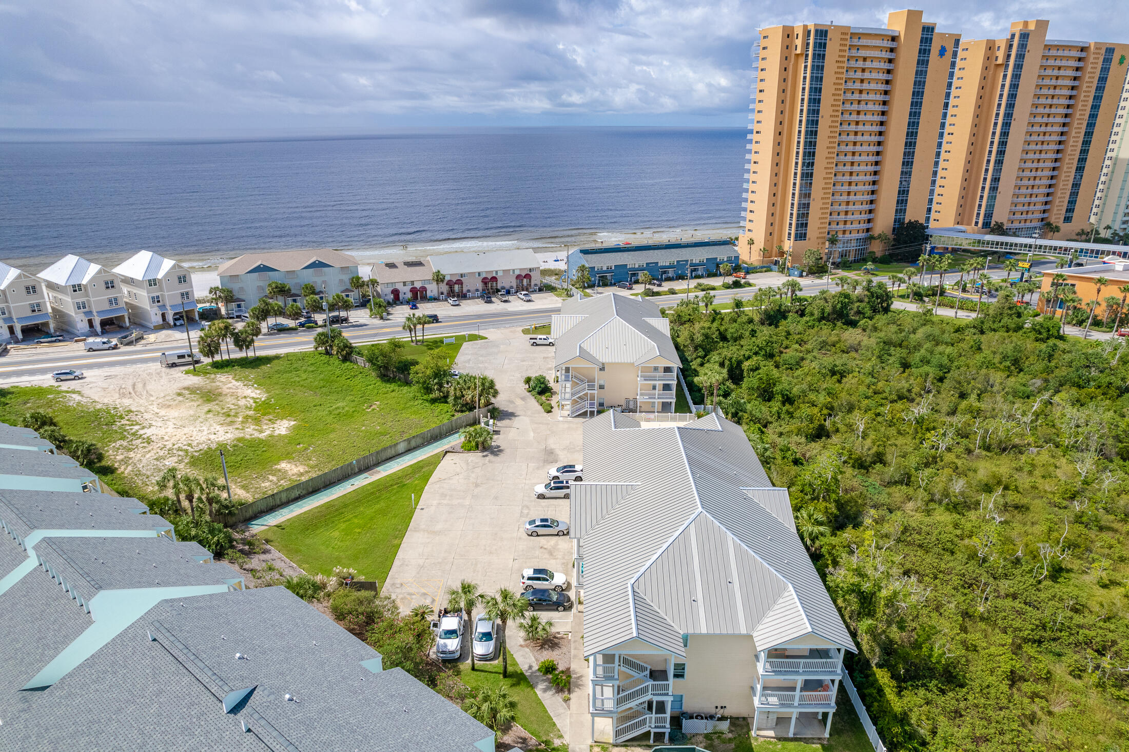 PEACHTREE PLACE 1 CONDO - Residential