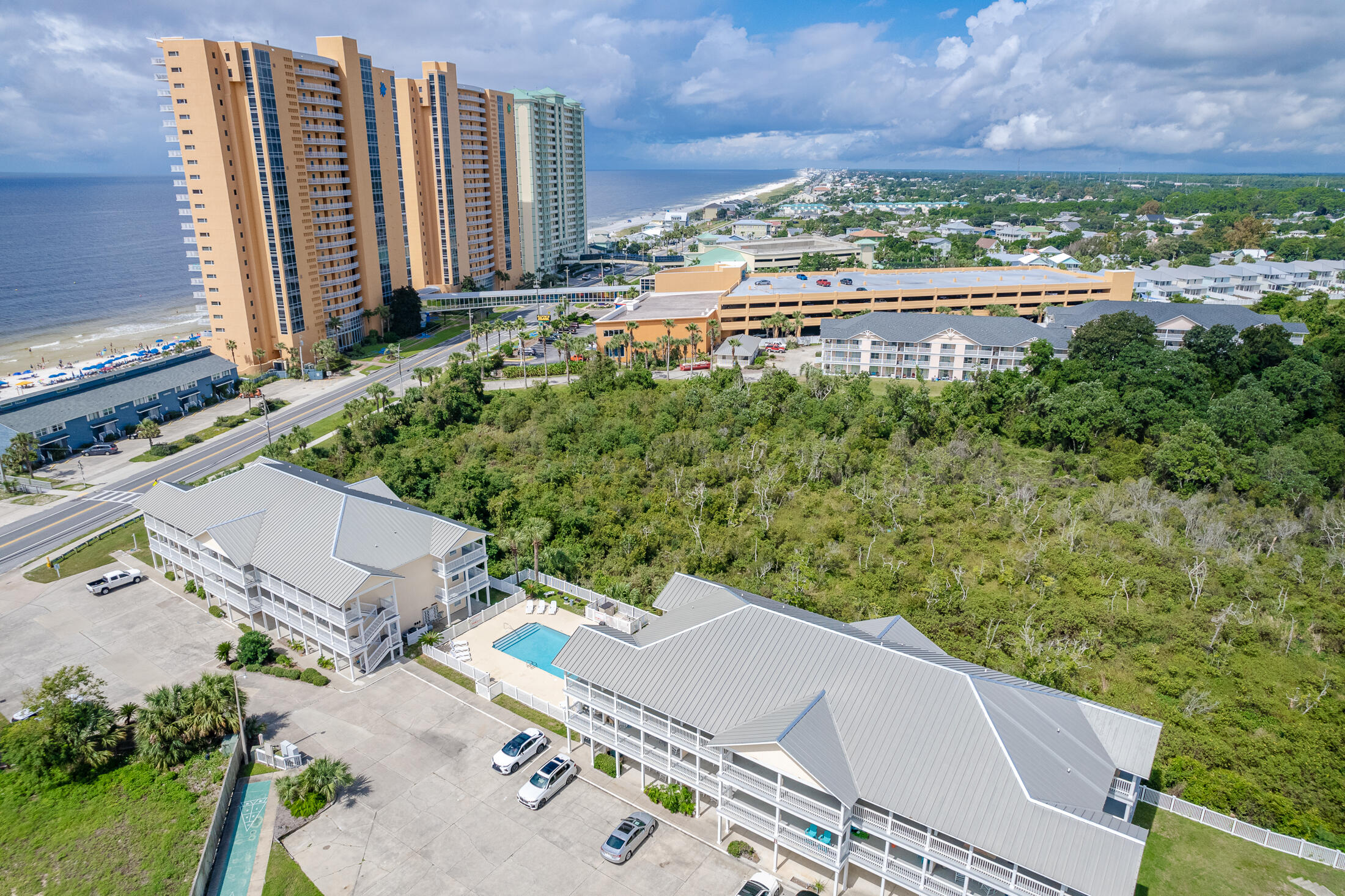 PEACHTREE PLACE 1 CONDO - Residential