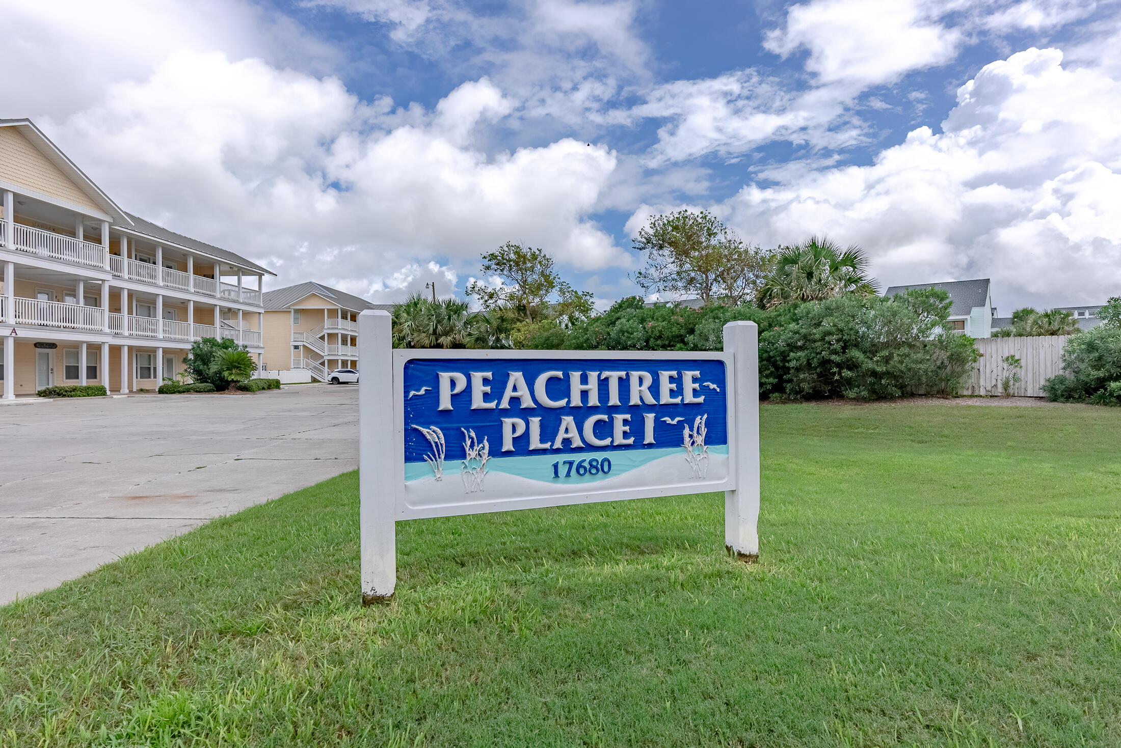 PEACHTREE PLACE 1 CONDO - Residential