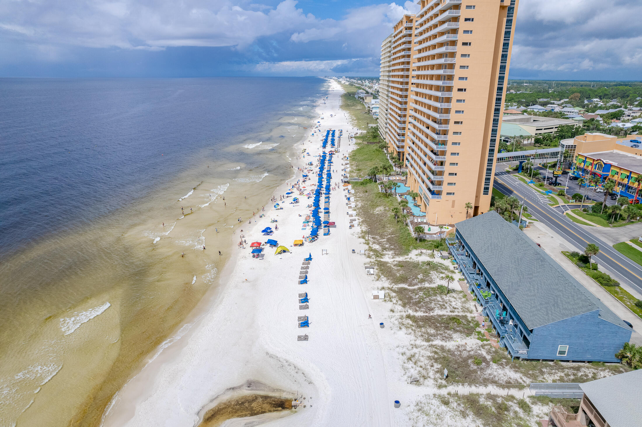 PEACHTREE PLACE 1 CONDO - Residential