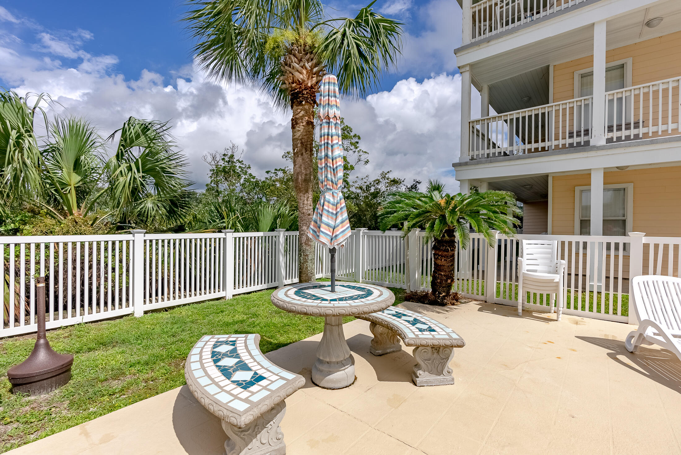 PEACHTREE PLACE 1 CONDO - Residential