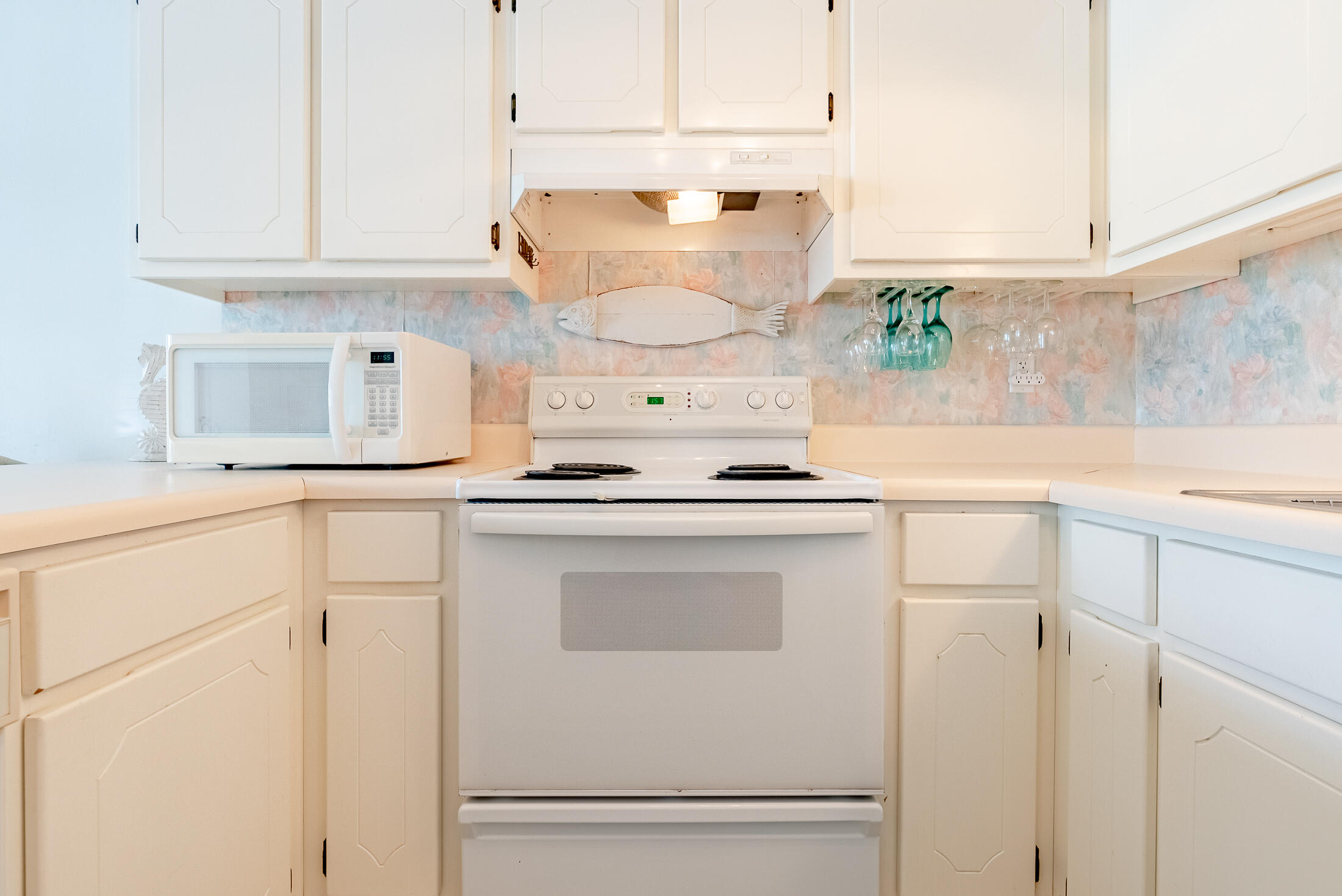 PEACHTREE PLACE 1 CONDO - Residential