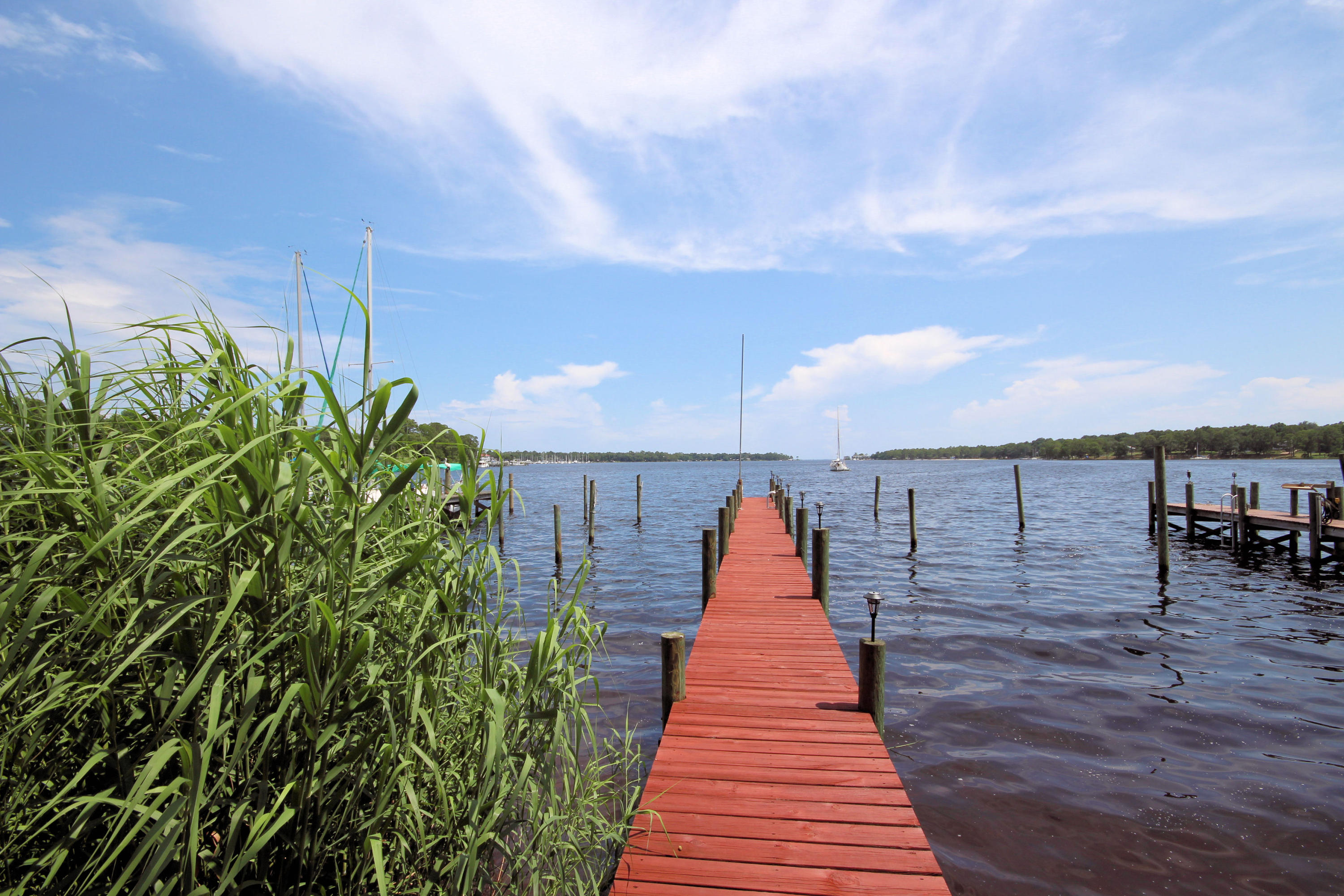 WATER OAKS 4 T/H - Residential