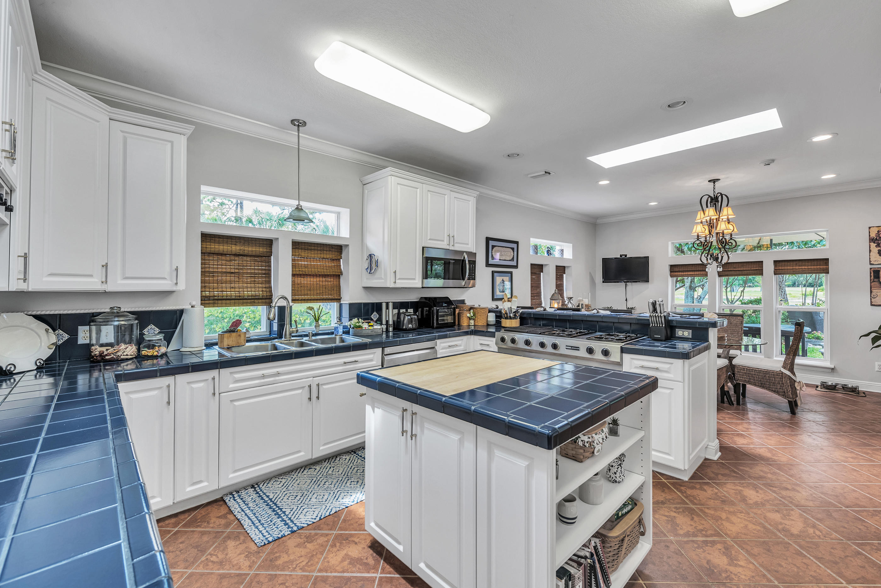 SUNSET BEACH PH 2 BLUEWATER BAY - Residential