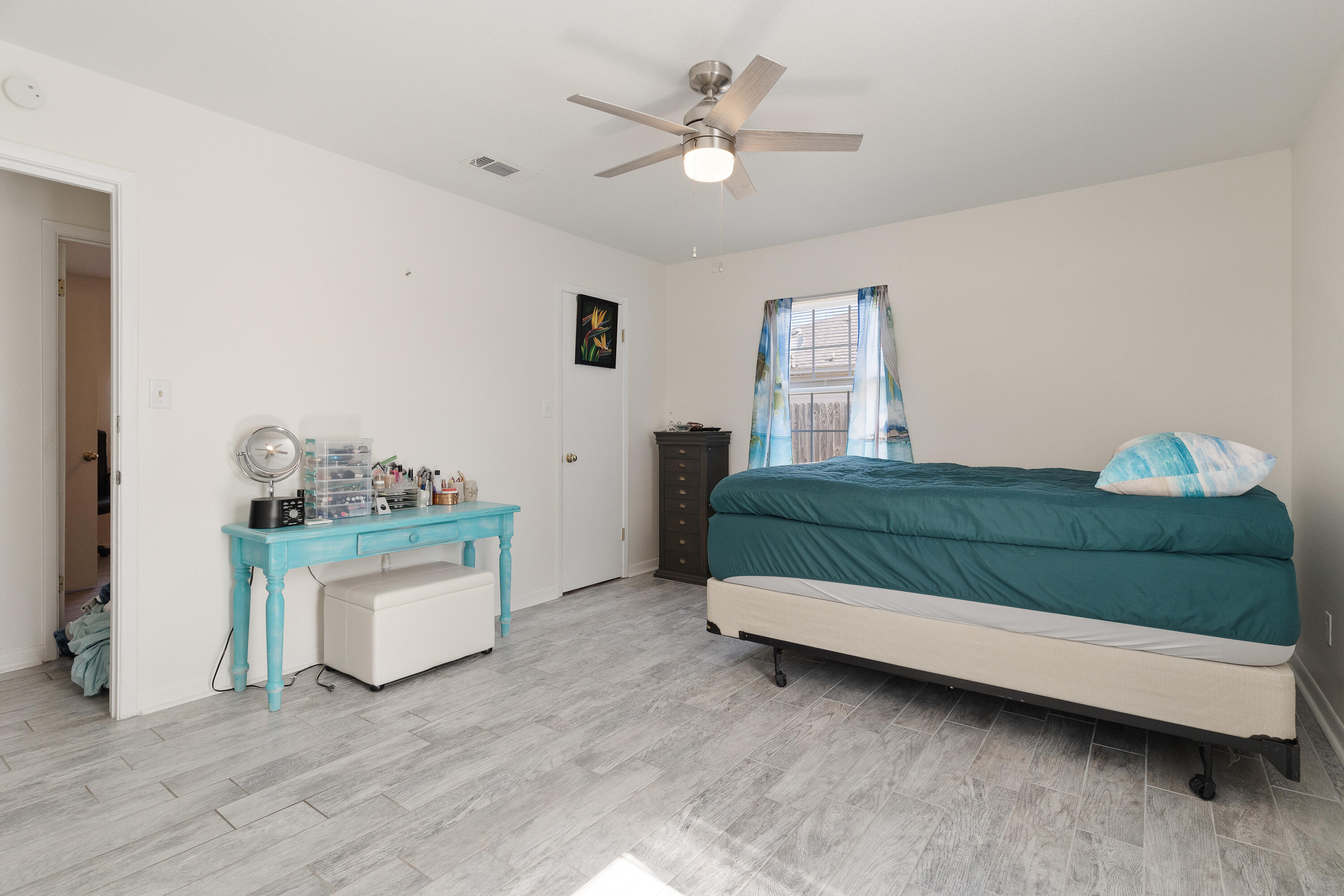 NAVARRE S/D 2ND ADDN - Residential