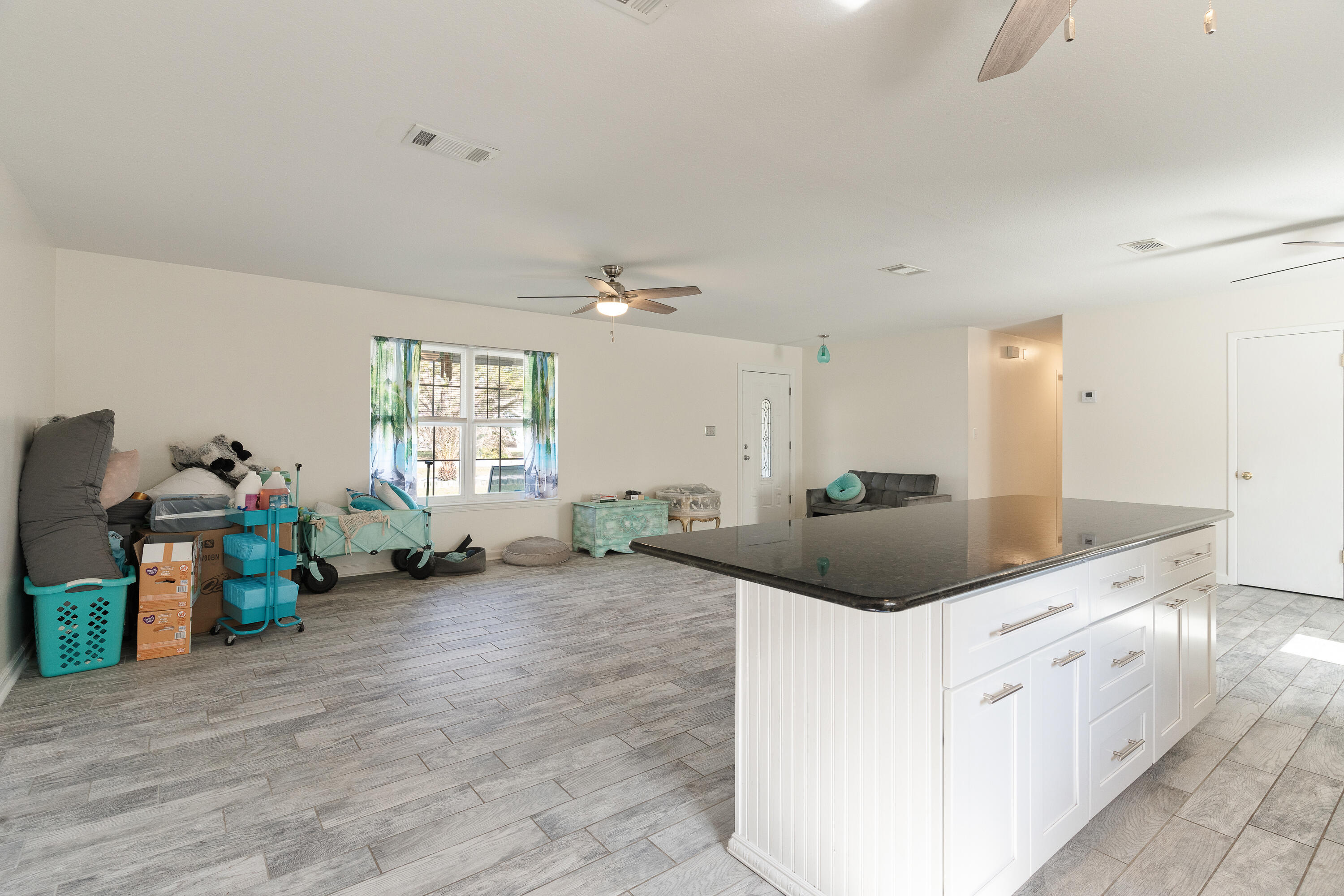 NAVARRE S/D 2ND ADDN - Residential
