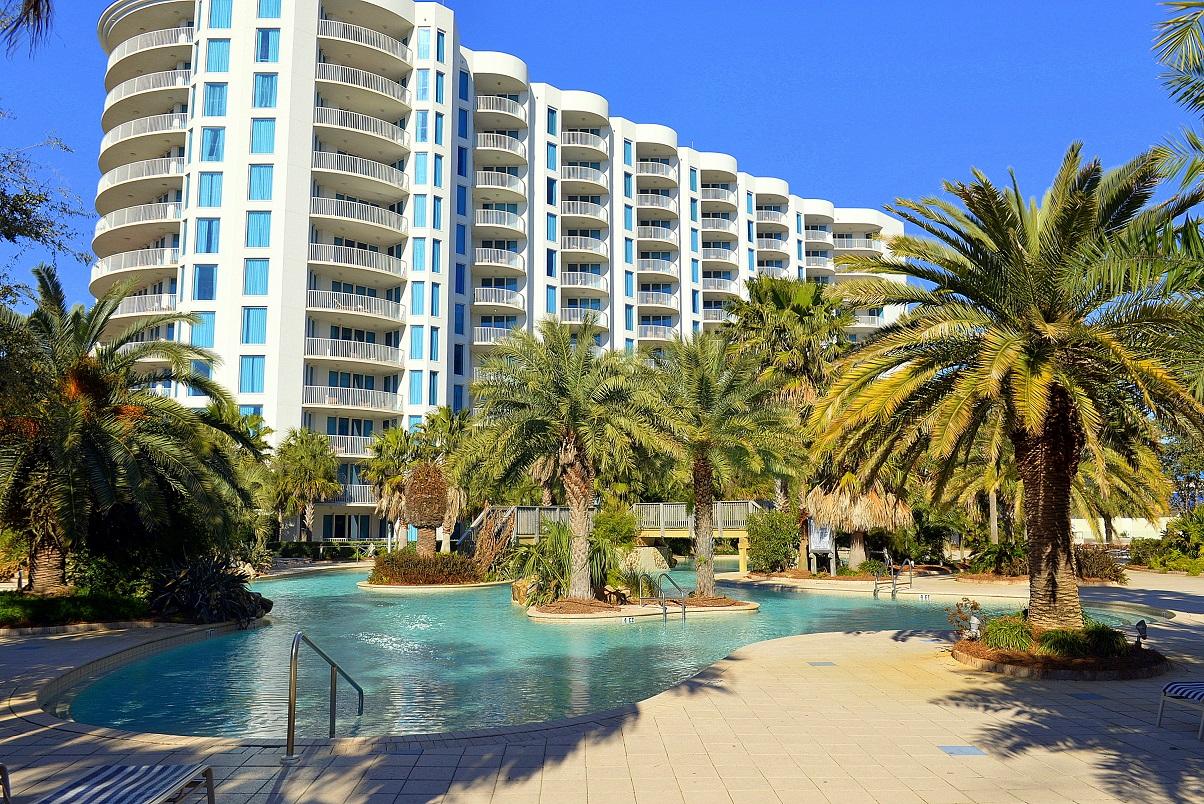 THE PALMS OF DESTIN - Residential