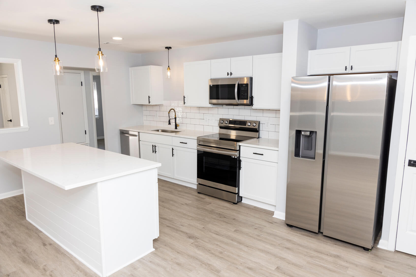 BAYOU WOODS 3RD ADDN - Residential