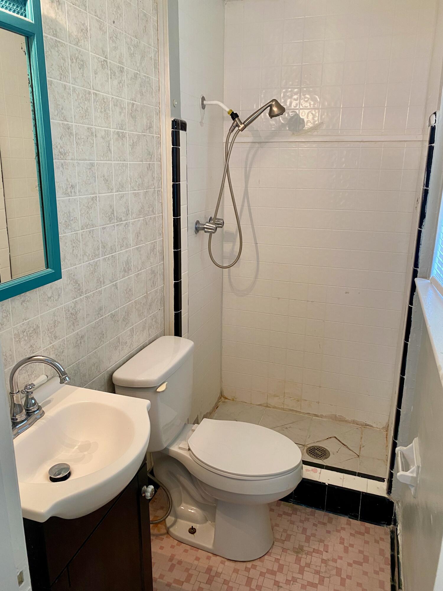 OLDE FORT WALTON (242201.00) - Residential