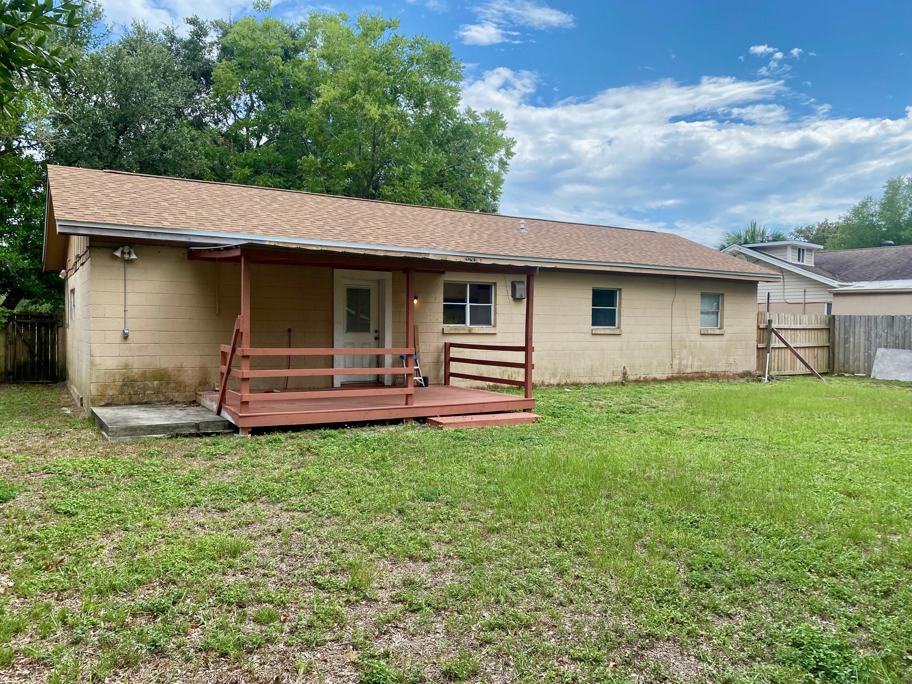 OLDE FORT WALTON (242201.00) - Residential