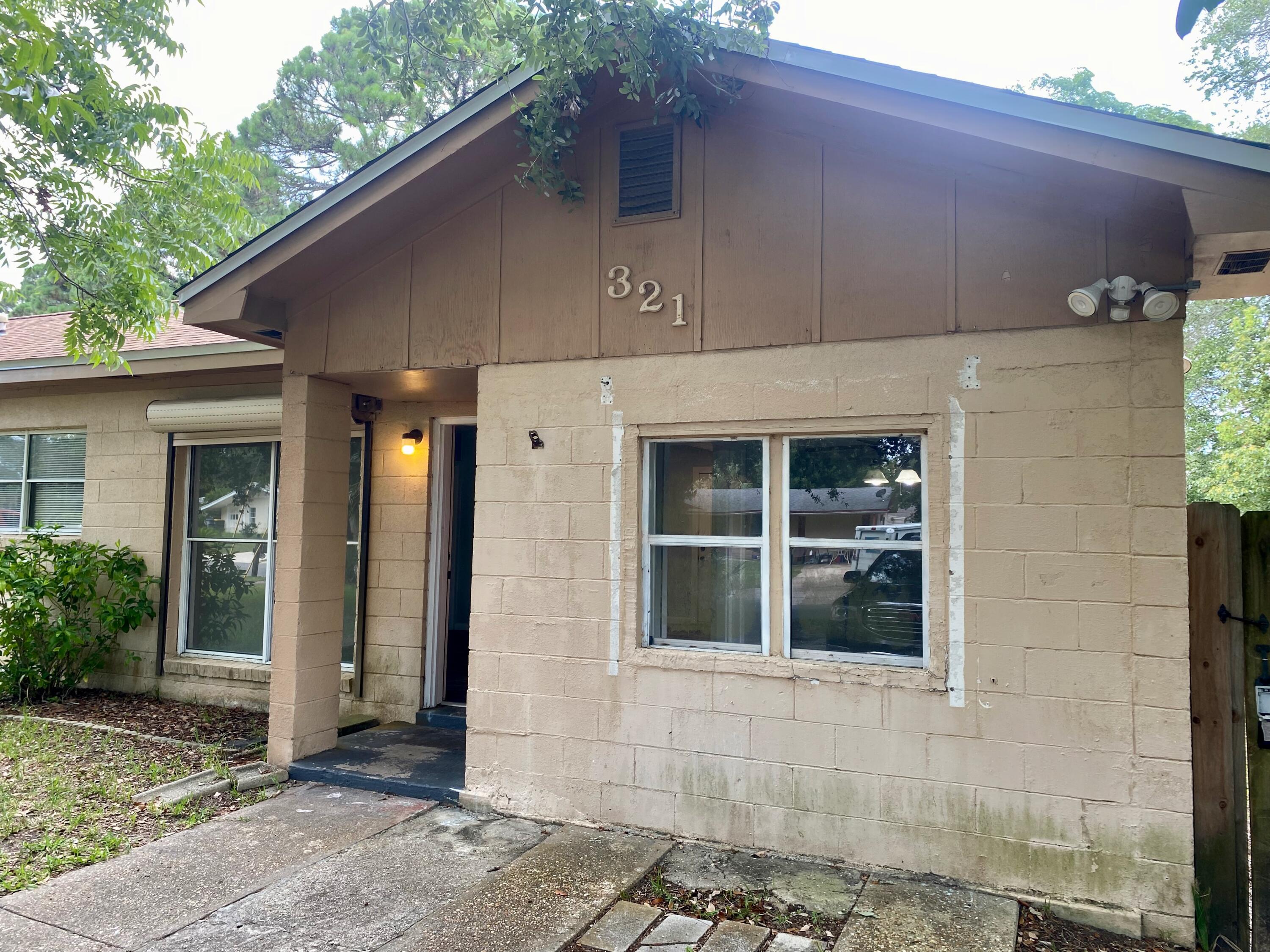 OLDE FORT WALTON (242201.00) - Residential